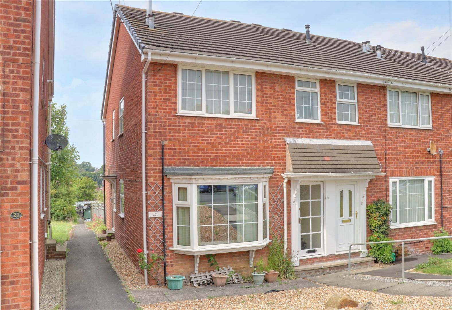 2 bed flat for sale in Hardrow Road, Lower Wortley, Leeds LS12 Zoopla