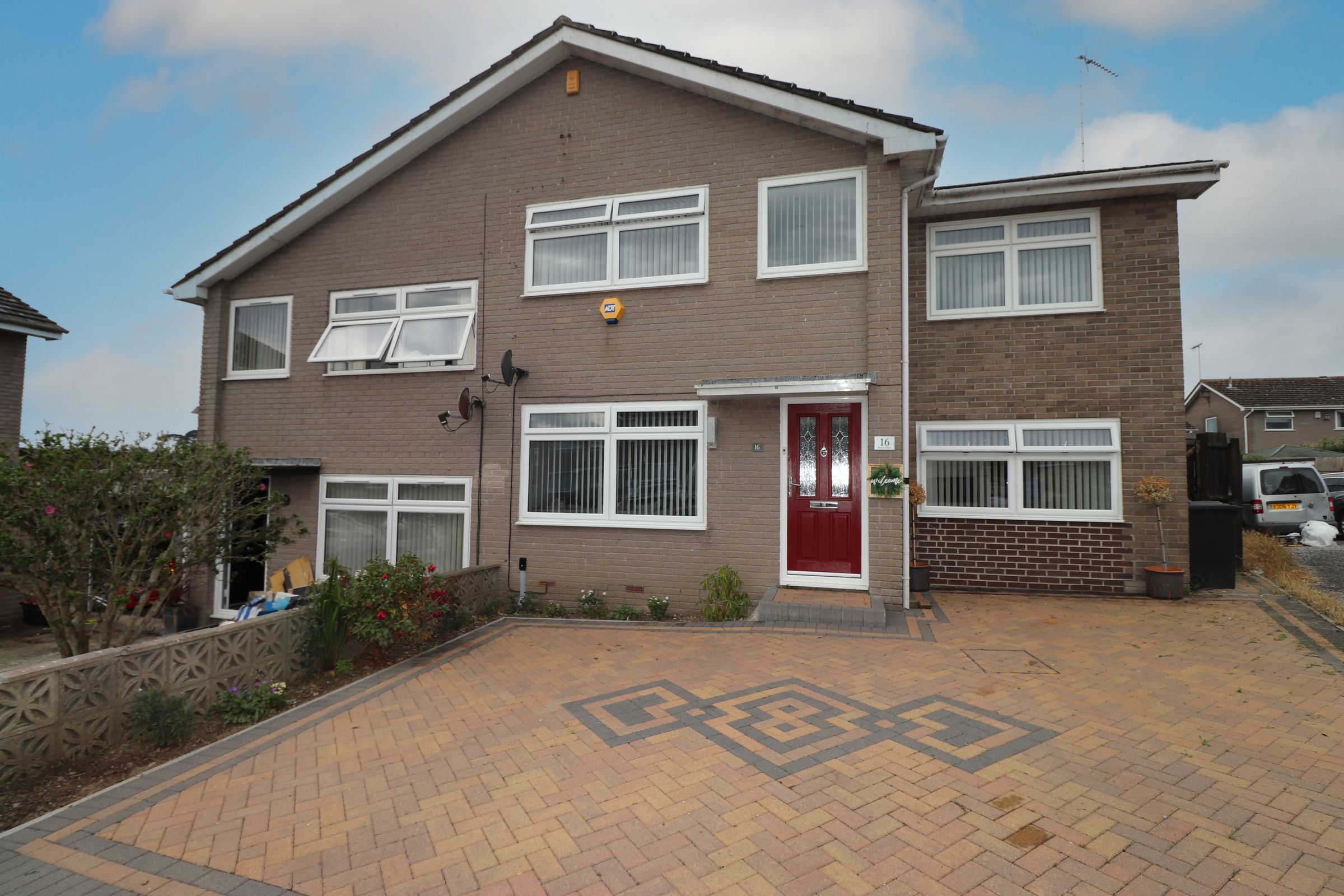 5 bed terraced house for sale in Beech Close, Torpoint, Cornwall PL11