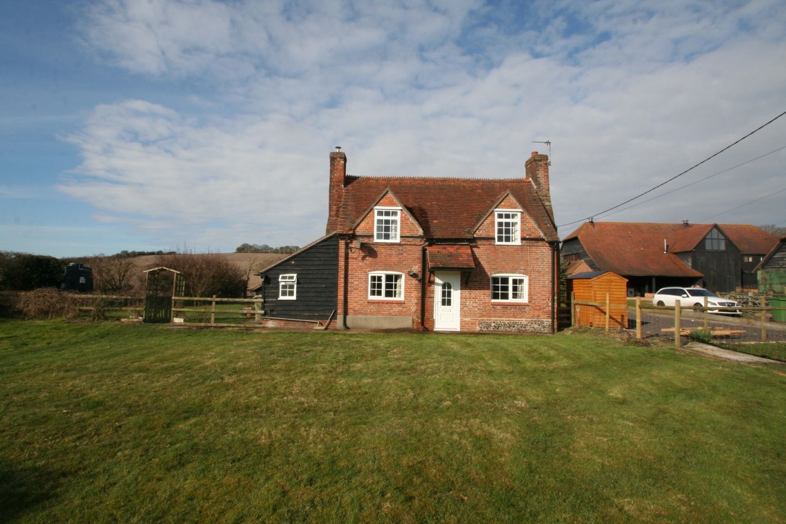 3 bed detached house to rent in Newbury Road, Compton, Newbury RG20