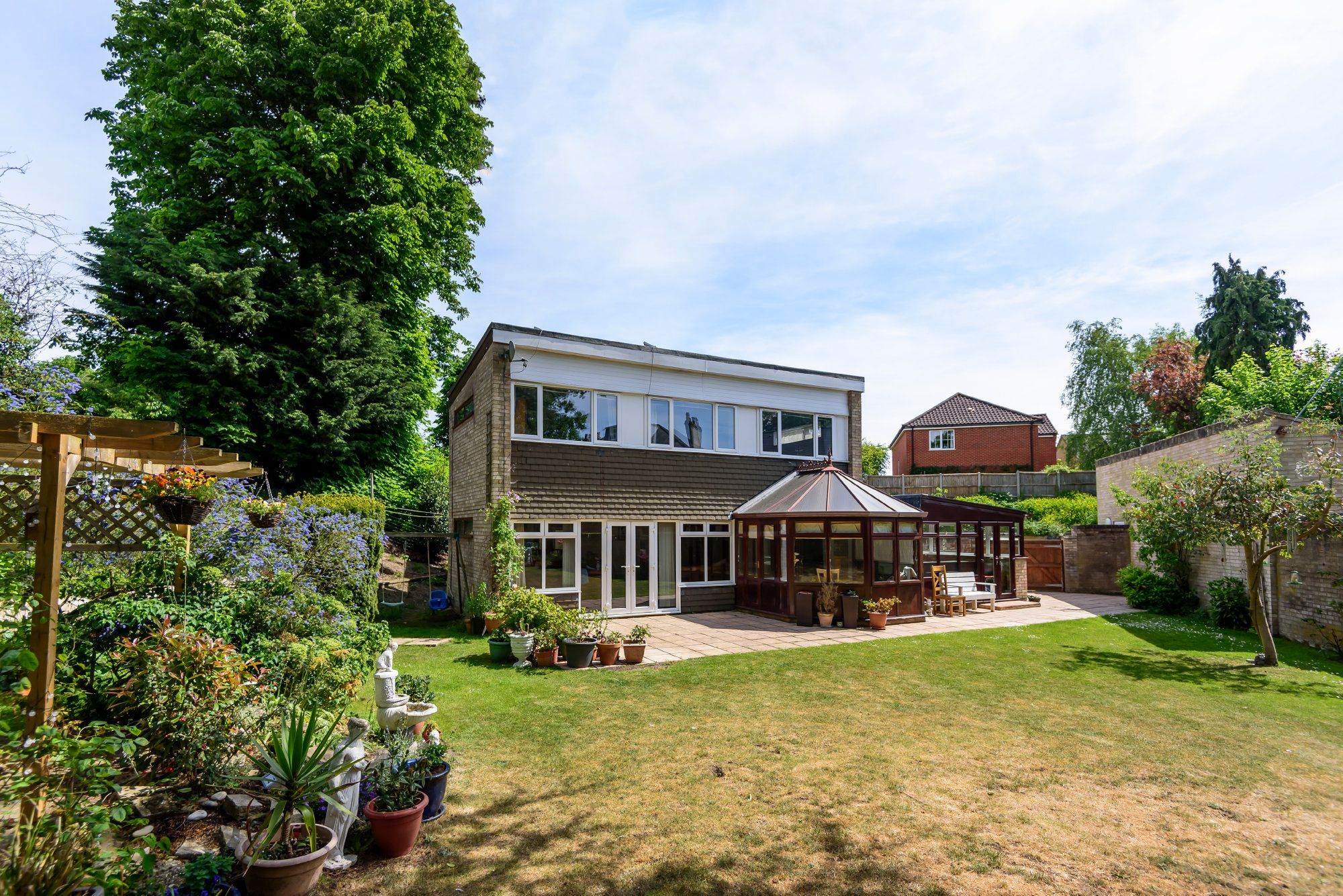 6 Bed Detached House For Sale In Earlham Road Norwich NR2 Zoopla