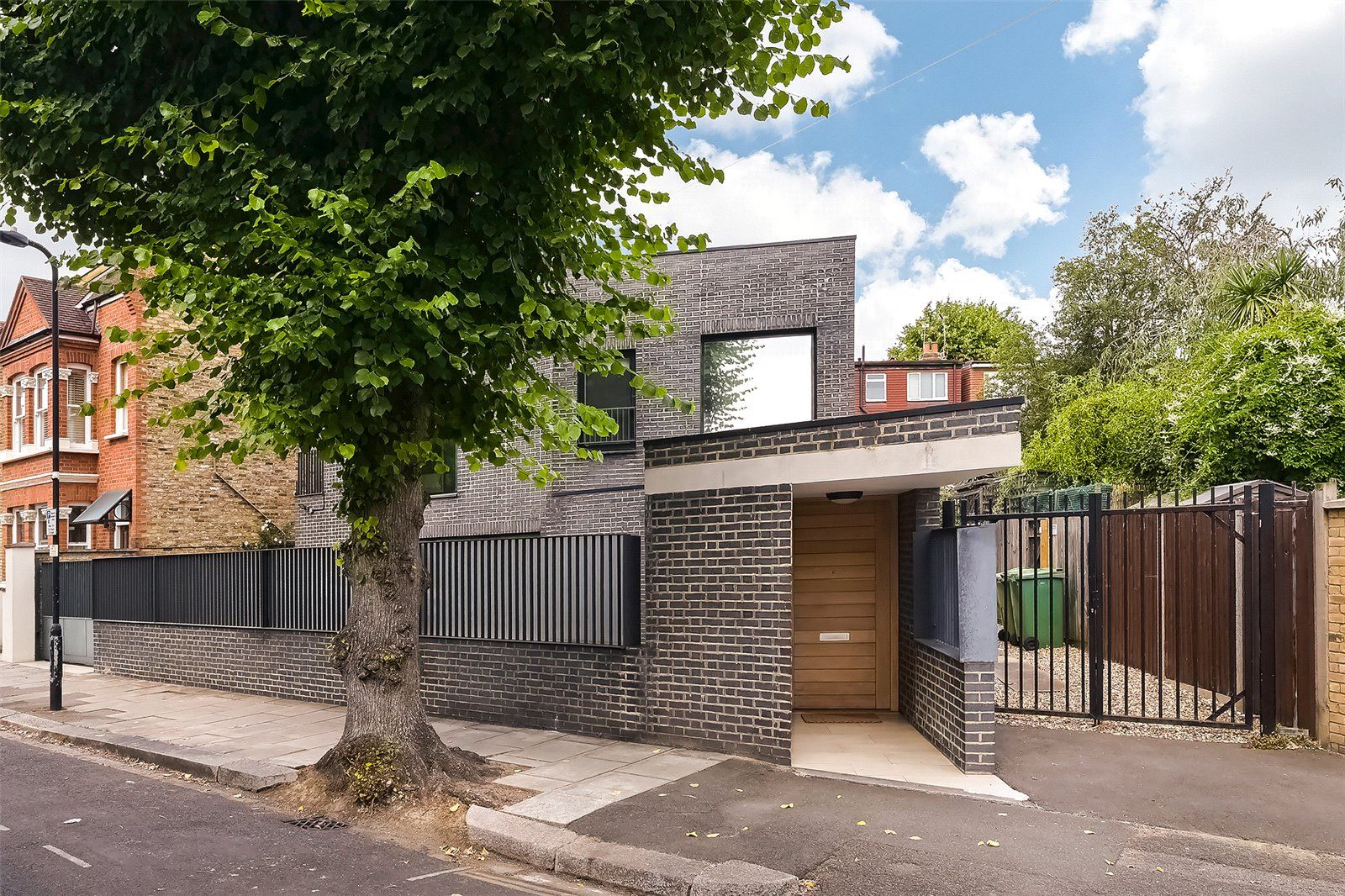 3 bed terraced house for sale in Rugby Road, London W4 Zoopla