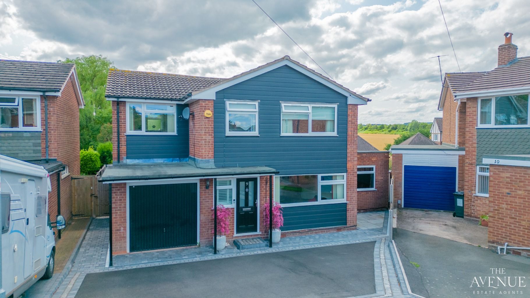 4 bed detached house for sale in West Drive, Bonehill, Tamworth B78