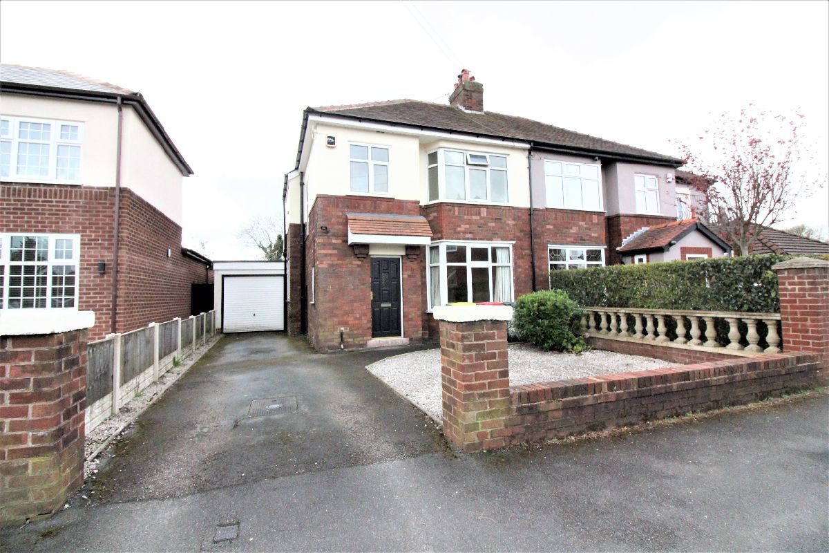 3 bed semidetached house for sale in Regent Drive, Fulwood, Preston