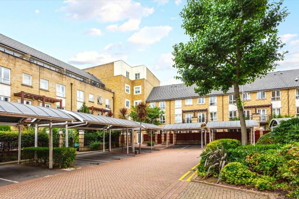 2 bed flat for sale in St. Davids Square, Isle Of Dogs E14 Zoopla