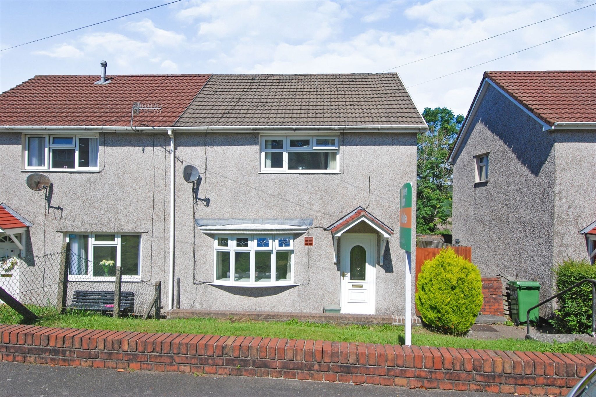 2 bed semidetached house for sale in Garth Avenue, Glyncoch
