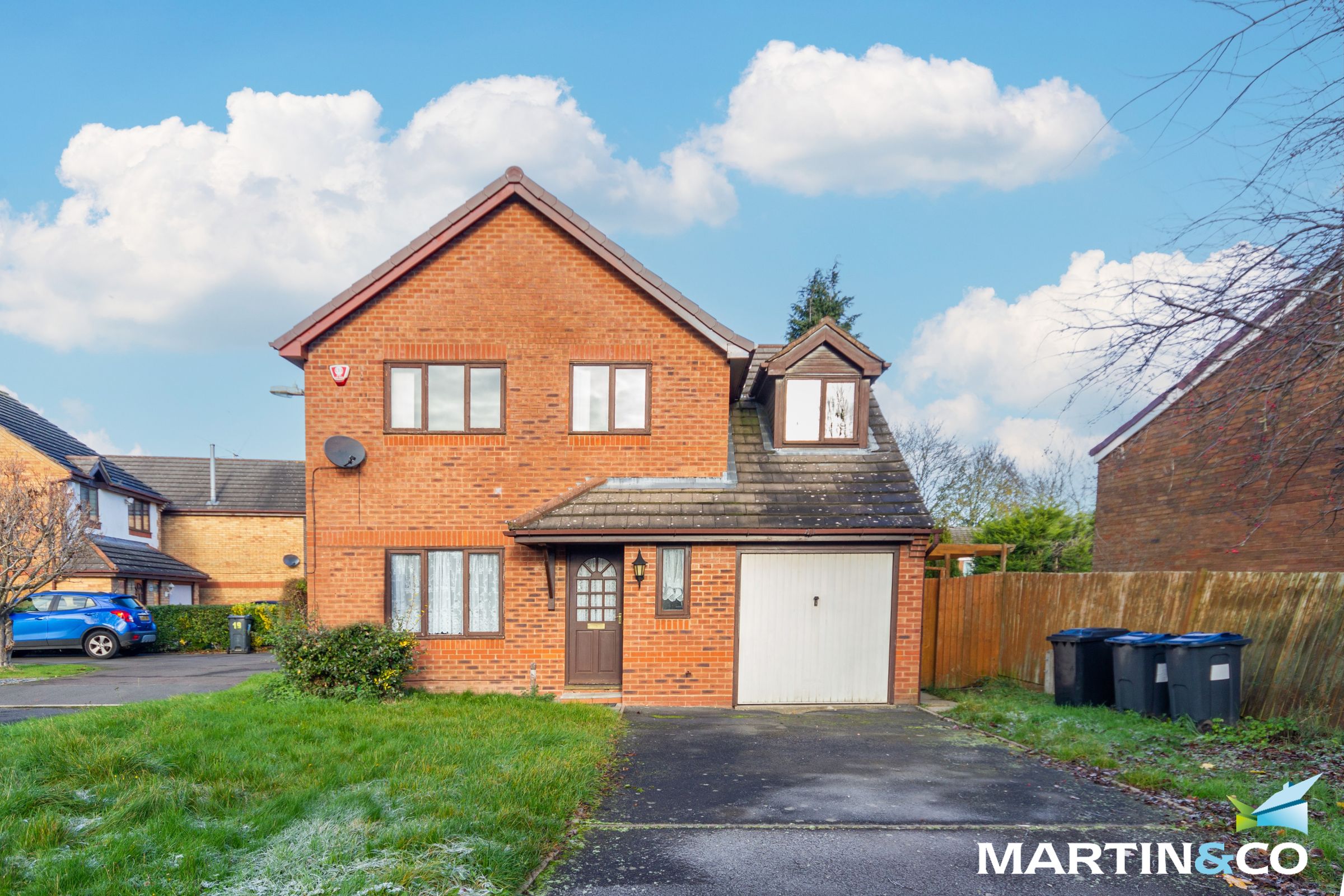 4 bed detached house to rent in Gate, Northfield B31 Zoopla