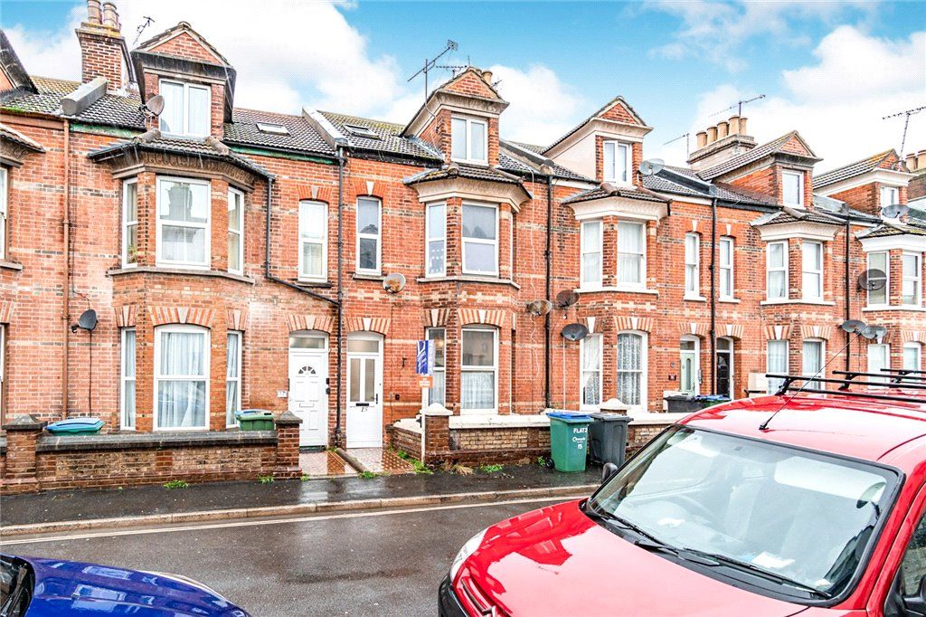 1 bed flat for sale in Clifton Road, Littlehampton, West Sussex BN17