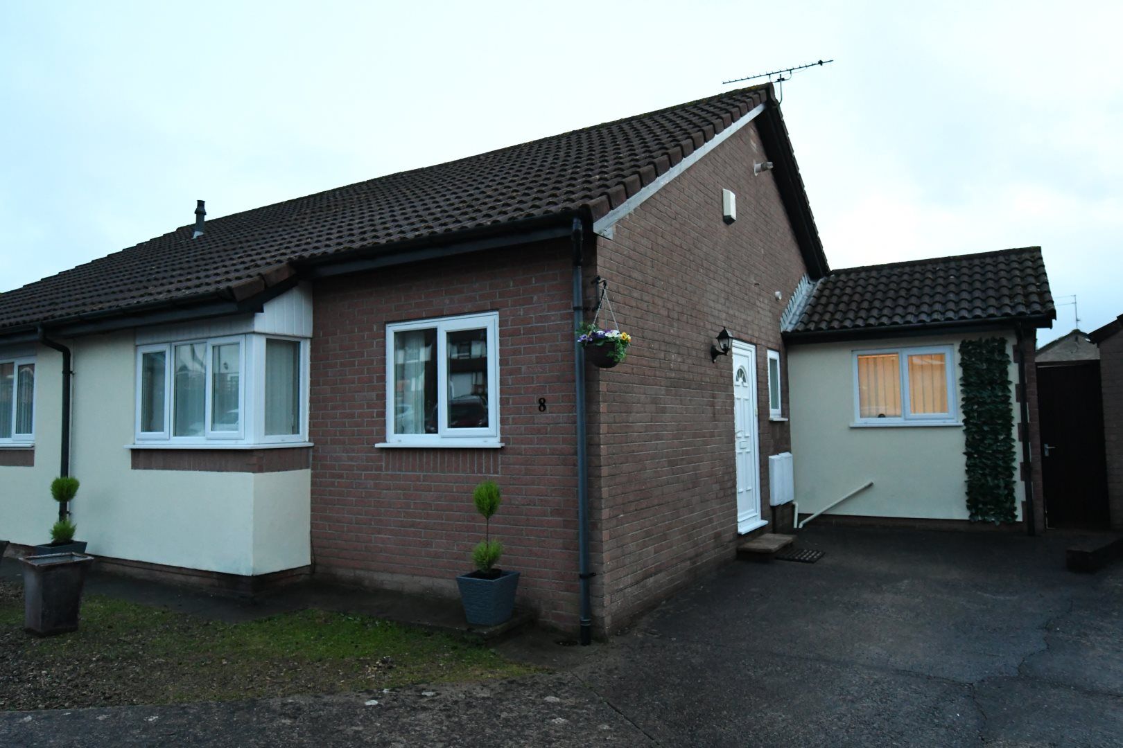 2 bed semidetached bungalow for sale in Amblecote Close, Pontprennau