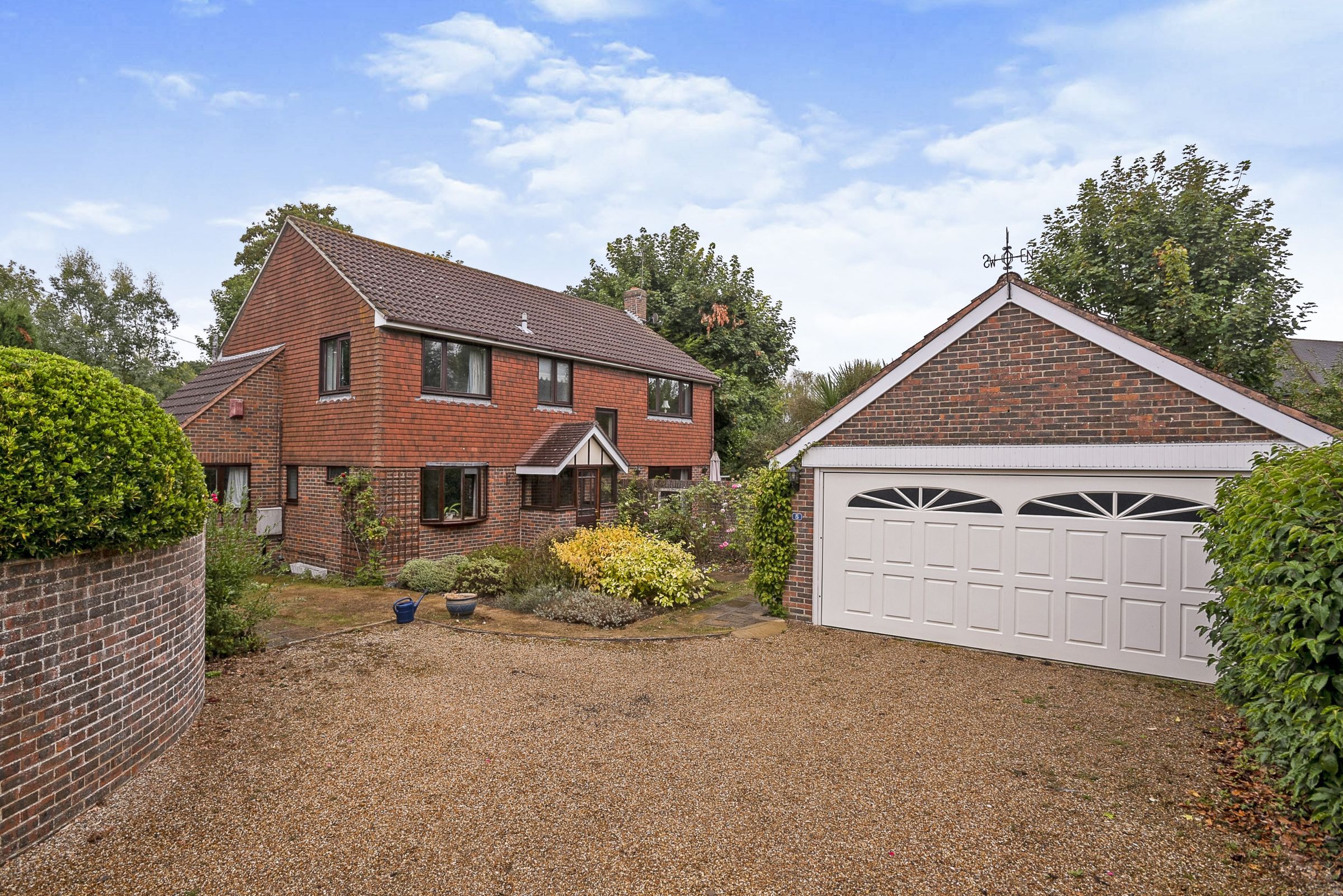 4 bed detached house for sale in Elm Road, Wade Court, Havant