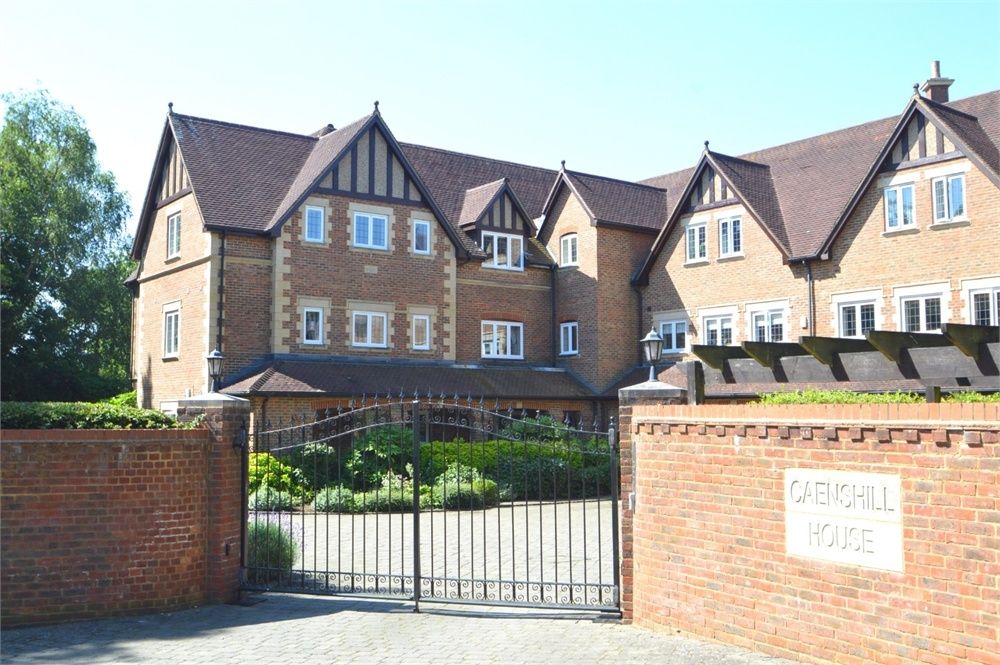 5 Chaucer Avenue, Weybridge, Surrey KT13  