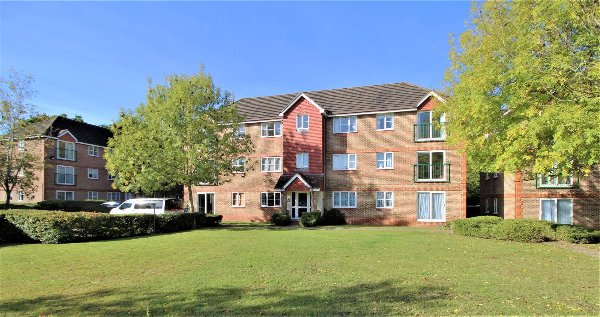 1 bed flat for sale in Fenchurch Road, Maidenbower, Crawley RH10 Zoopla