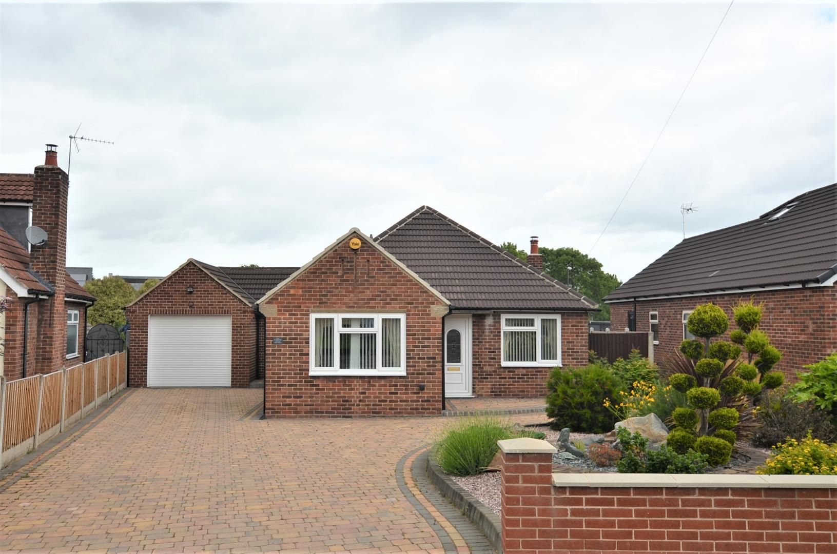3 bed detached bungalow for sale in Sevenoaks Avenue, Mackworth, Derby