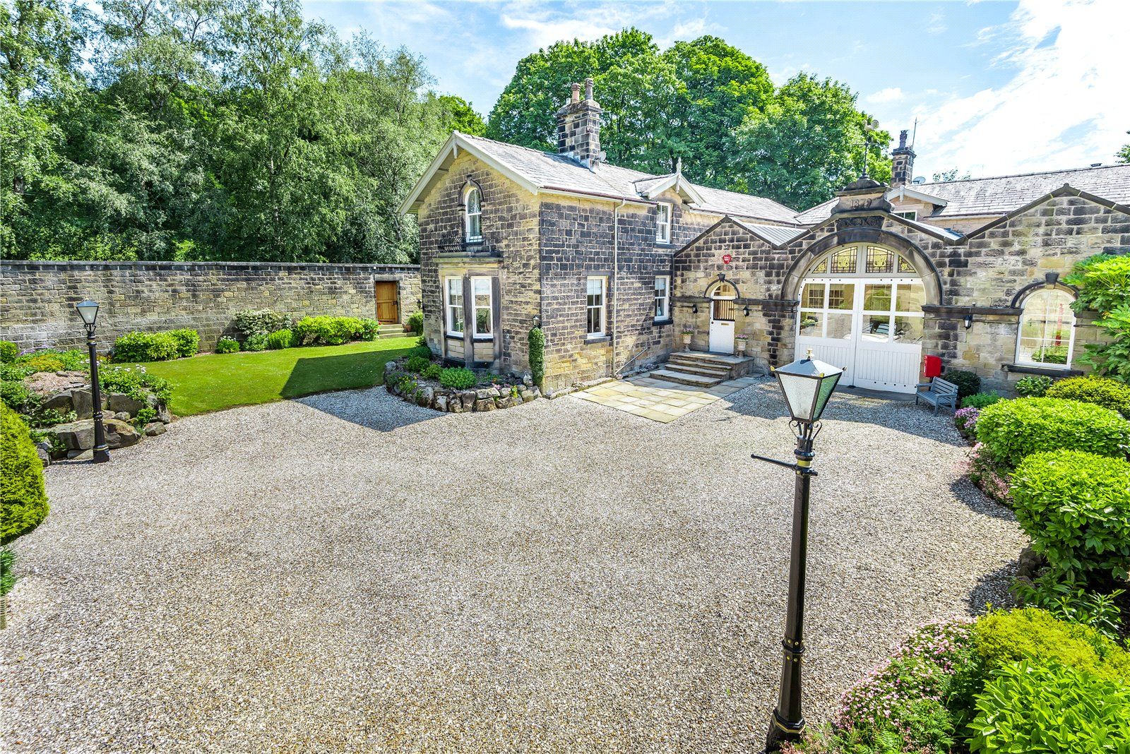 4 bed detached house for sale in The Coach House, Apperley Lane, Rawdon