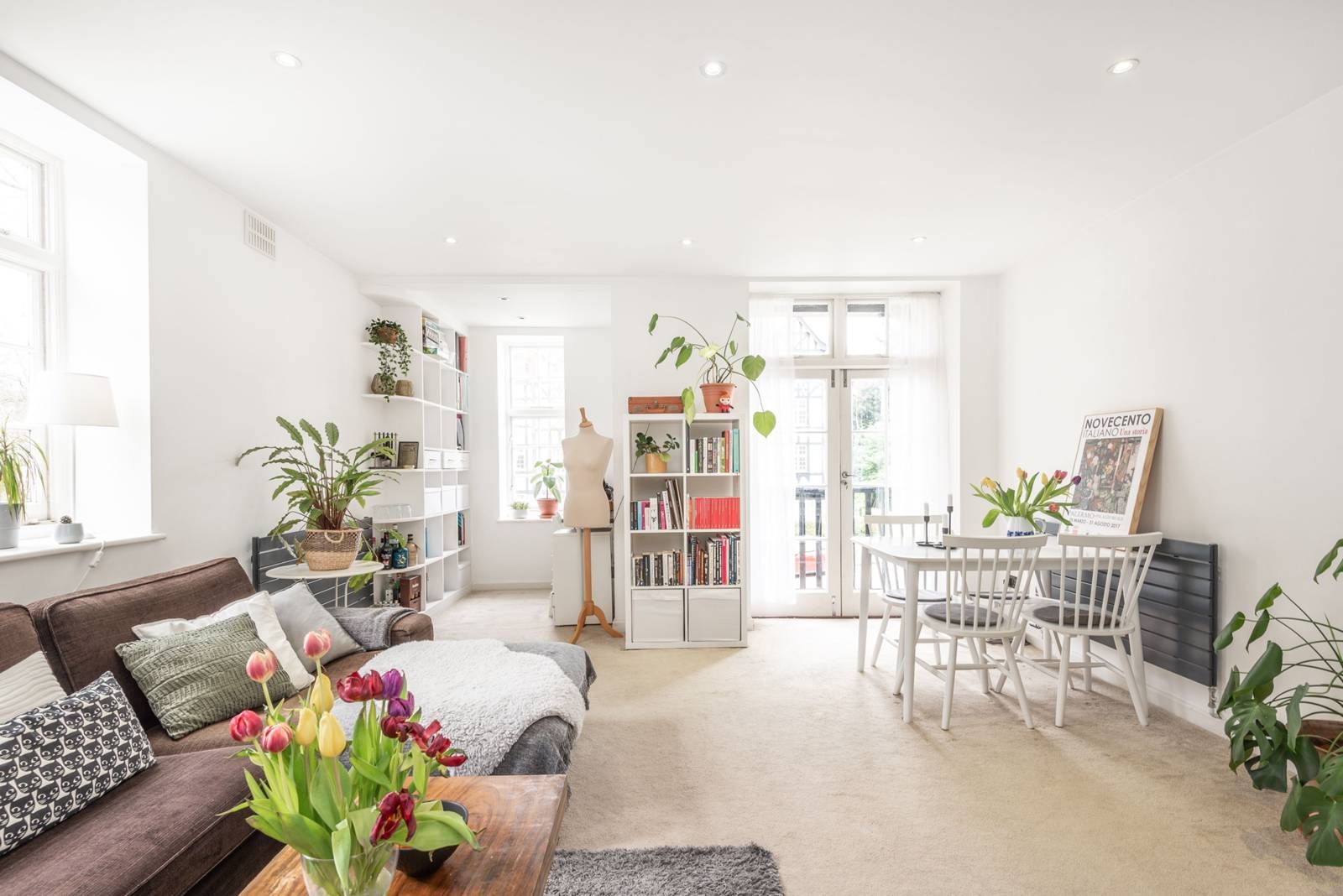 Oakeshott Avenue, Highgate, London N6  