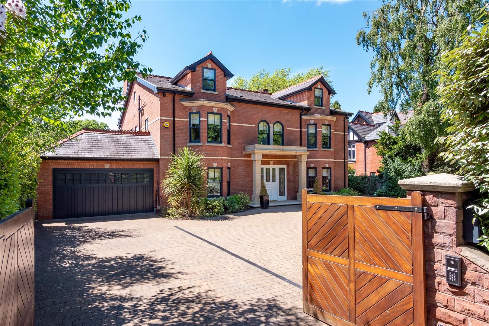 6 bed detached house for sale in Hale Road, Hale, Altrincham WA15 Zoopla