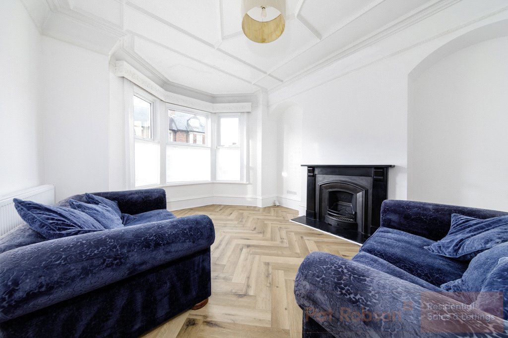 4 bed terraced house to rent in Heaton Park Road, Heaton, Newcastle