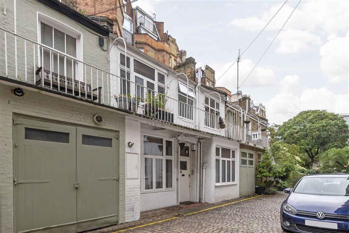 Dove Mews, London SW5  