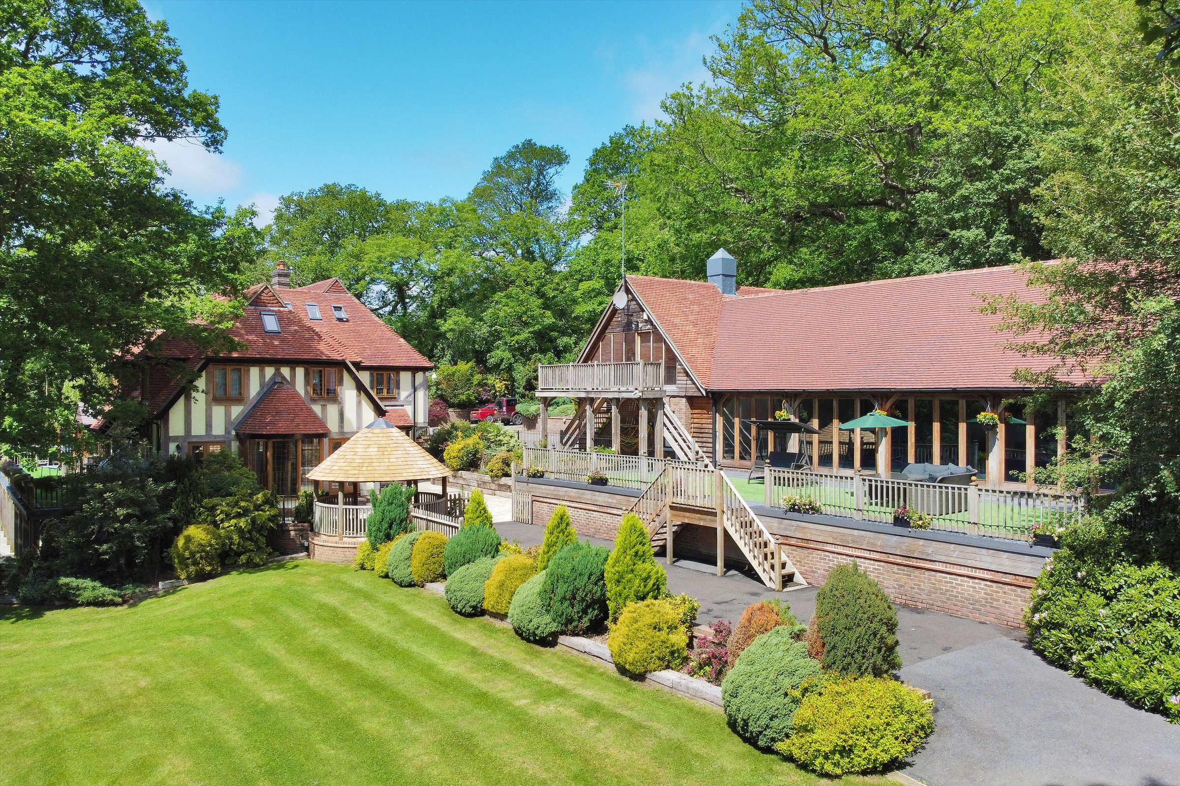 7 bed detached house for sale in Eridge Green, Nr Tunbridge Wells, Kent