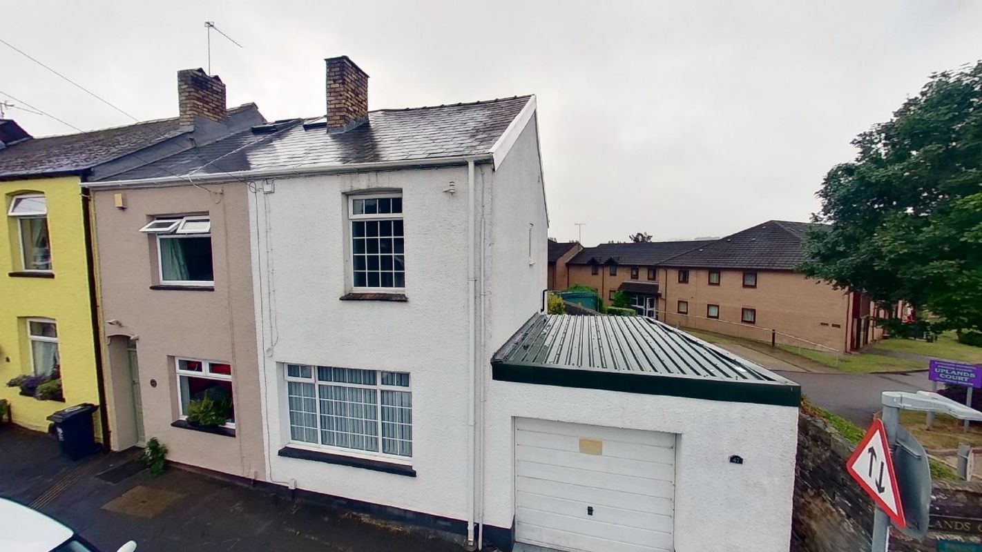 2 bed end terrace house for sale in 47 Bethesda Place, Rogerstone