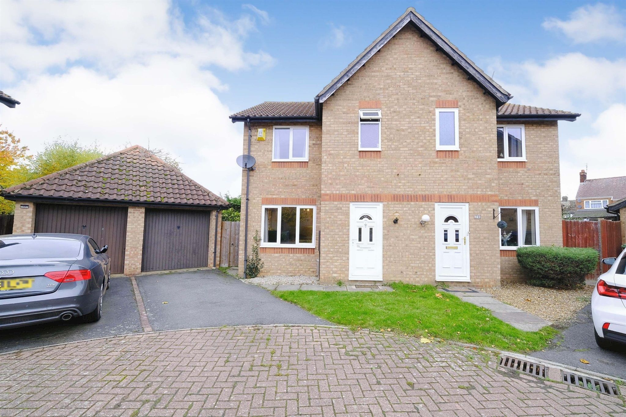 3 bed semidetached house for sale in Derby Drive, Dogsthorpe