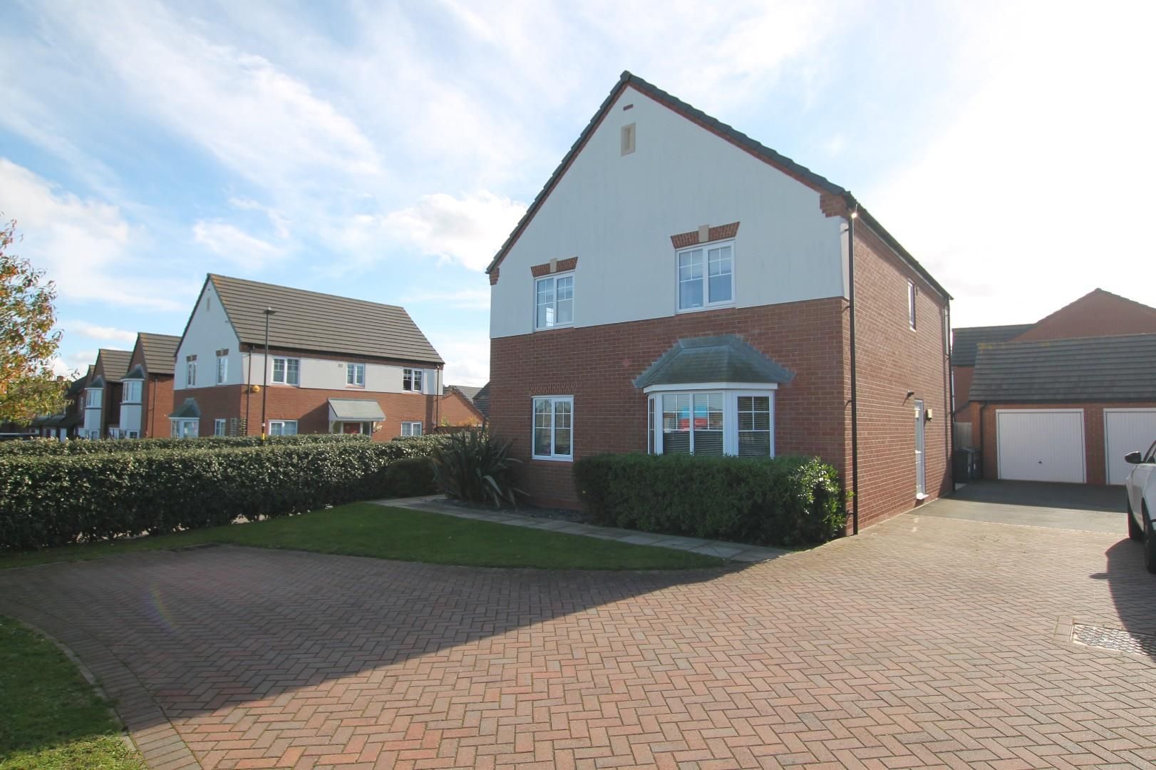 4 bed property for sale in Langley Mill Close, Sutton Coldfield B75