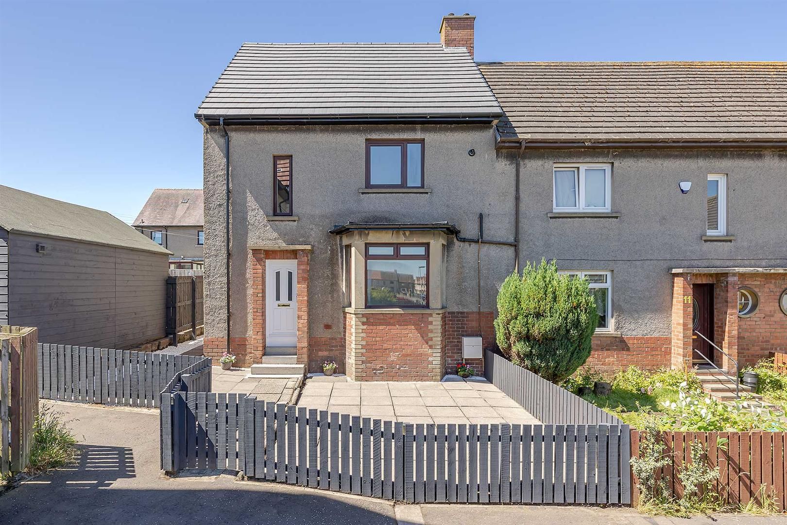 3 bed end terrace house for sale in Dean Street, Whitburn, Bathgate