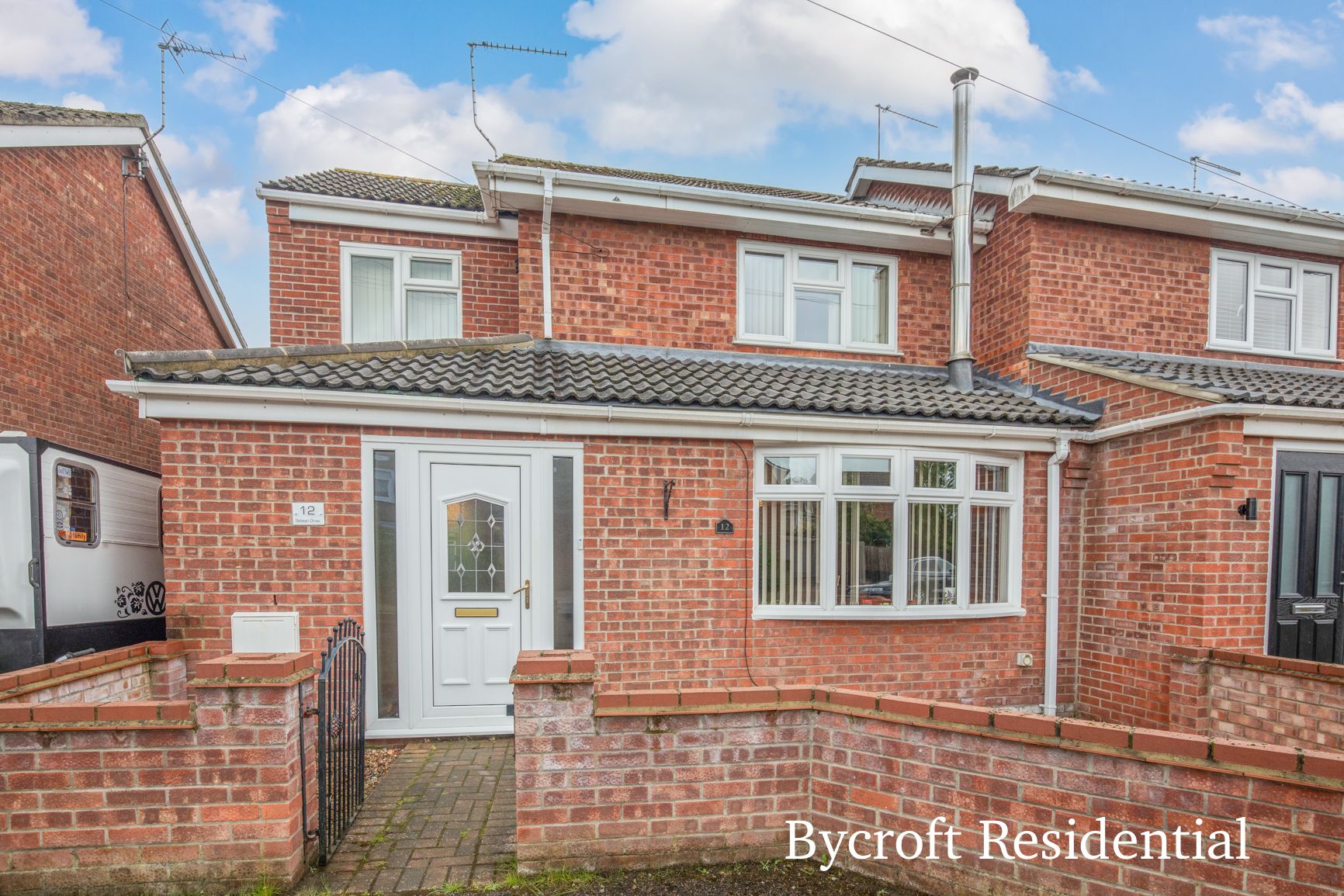 3 bed semidetached house for sale in Selwyn Drive, Belton, Great