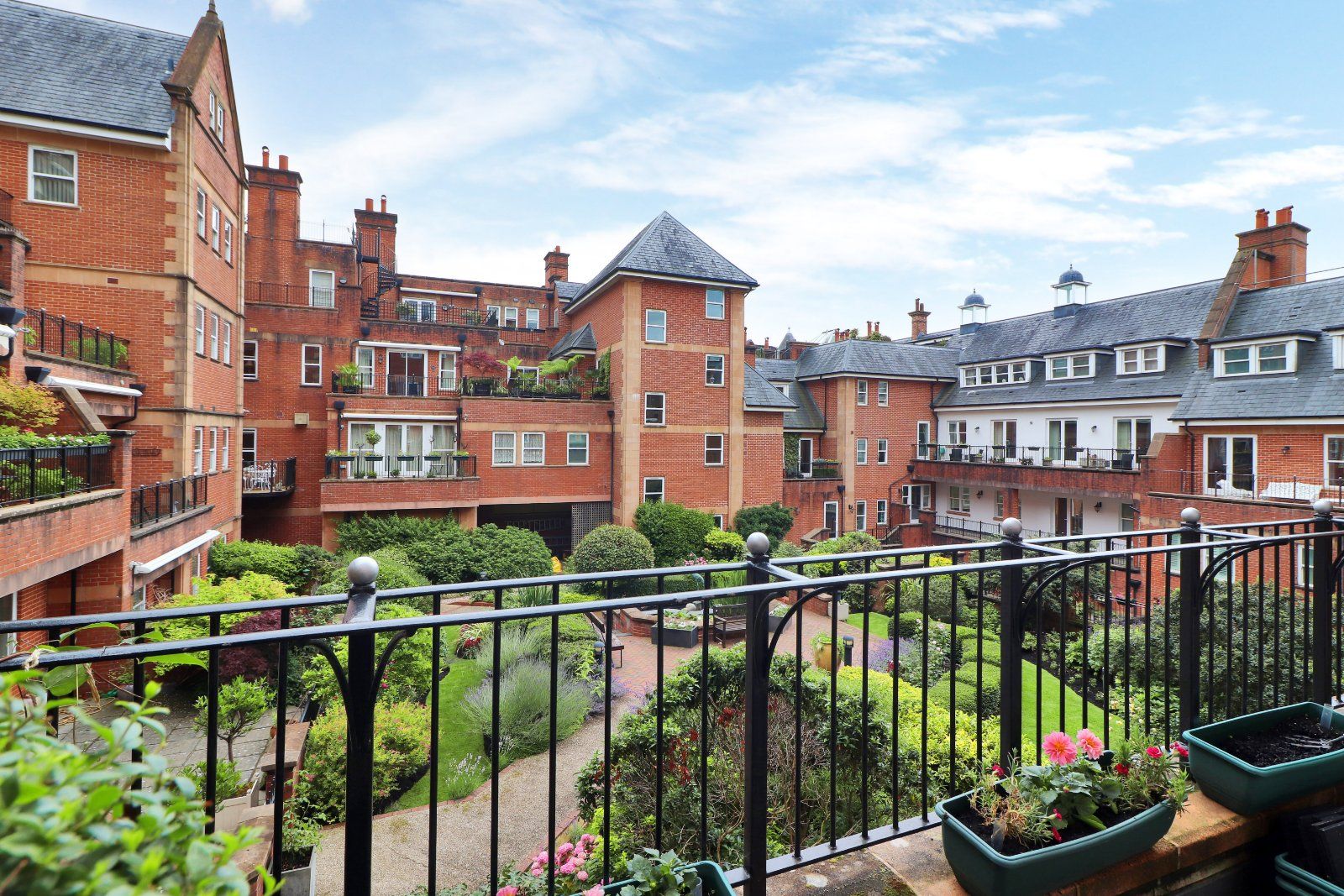 Camden House, Post Office Square, London Road, Tunbridge Wells Kent TN1  