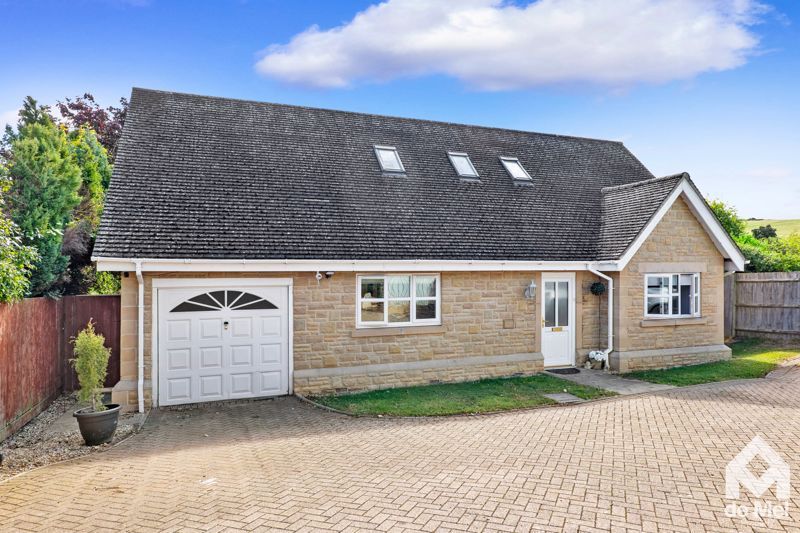 3 bed detached house for sale in Langley Road, Cheltenham