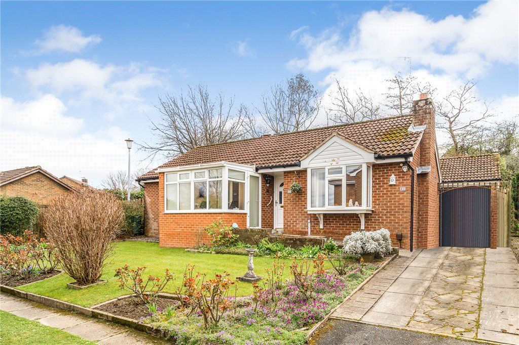 3 bed bungalow for sale in Yarrow Drive, Killinghall, Harrogate HG3