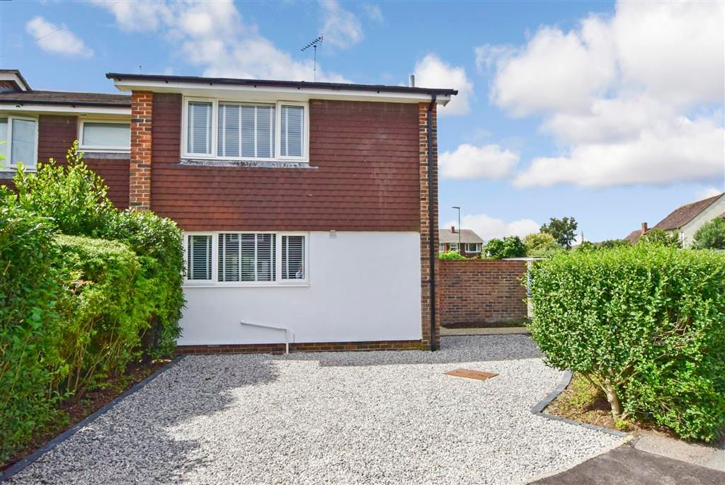 Garland Close Chichester West Sussex PO19  