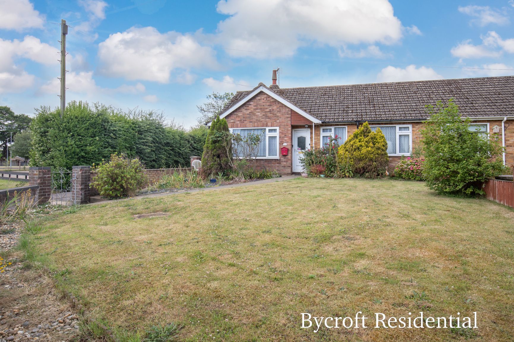 3 bed semidetached bungalow for sale in Rollesby Road, Martham, Great