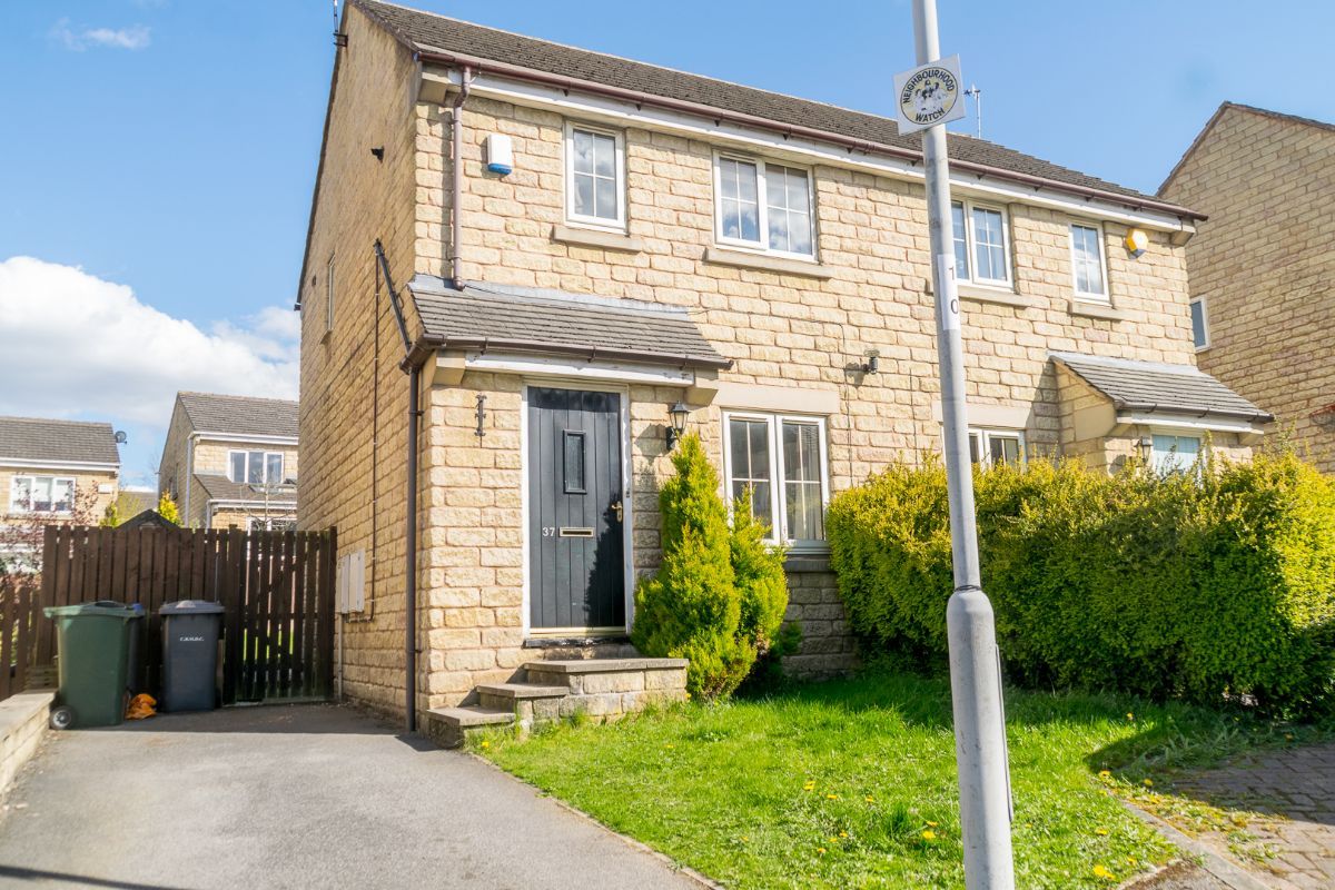 2 bed semidetached house for sale in Royd Moor Road, Tong, Bradford