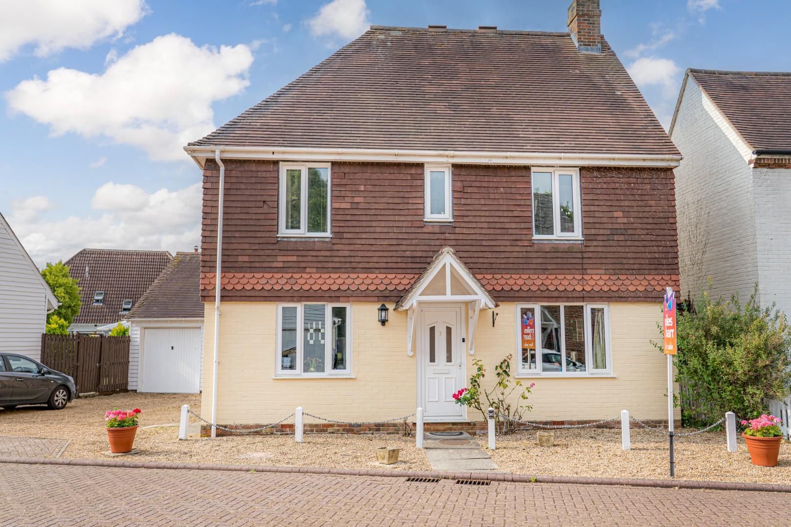 4 bed detached house for sale in Millfield, Singleton, Ashford TN23