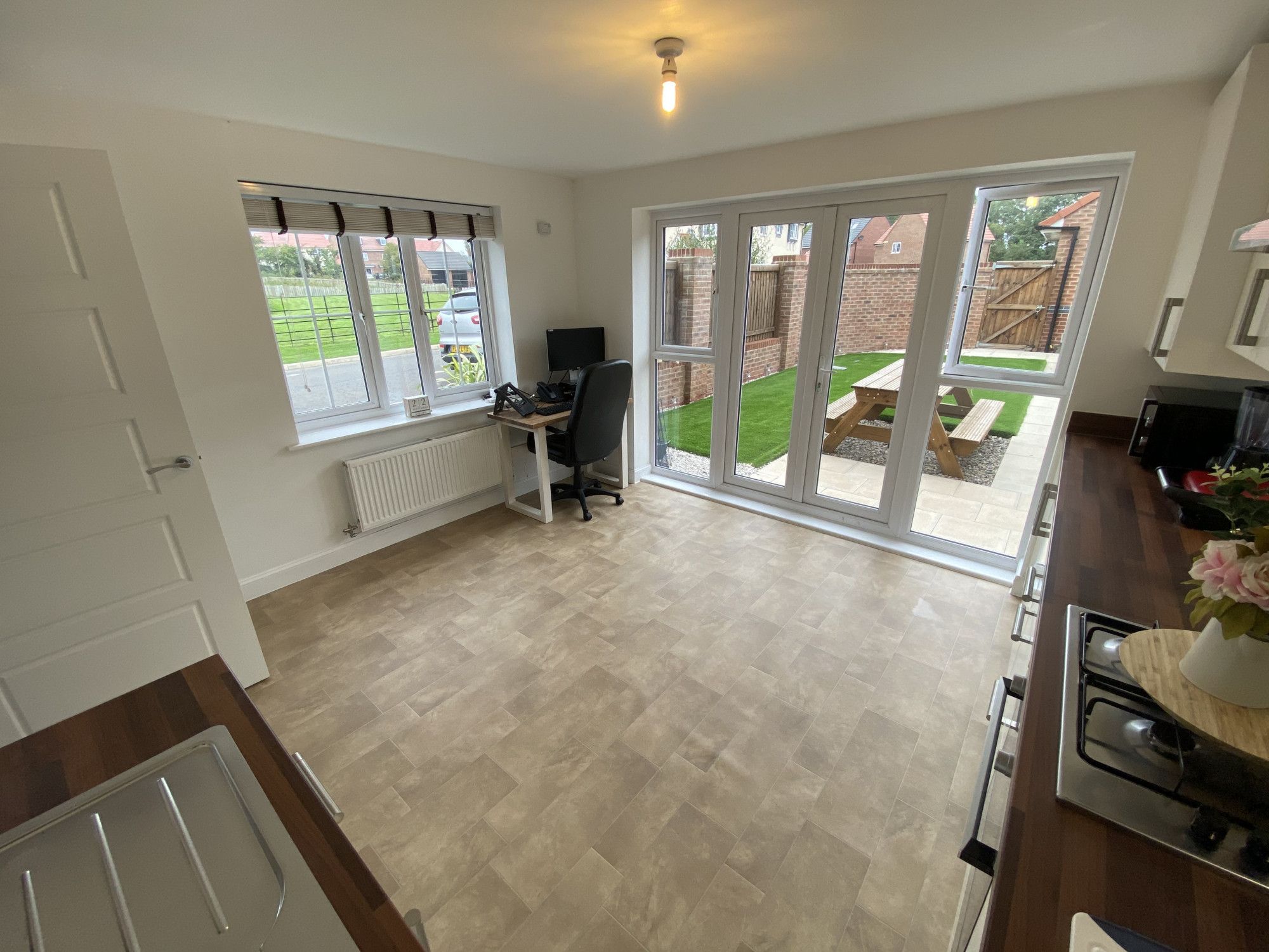 3 bed semidetached house to rent in Newsham Gardens, Kirkham