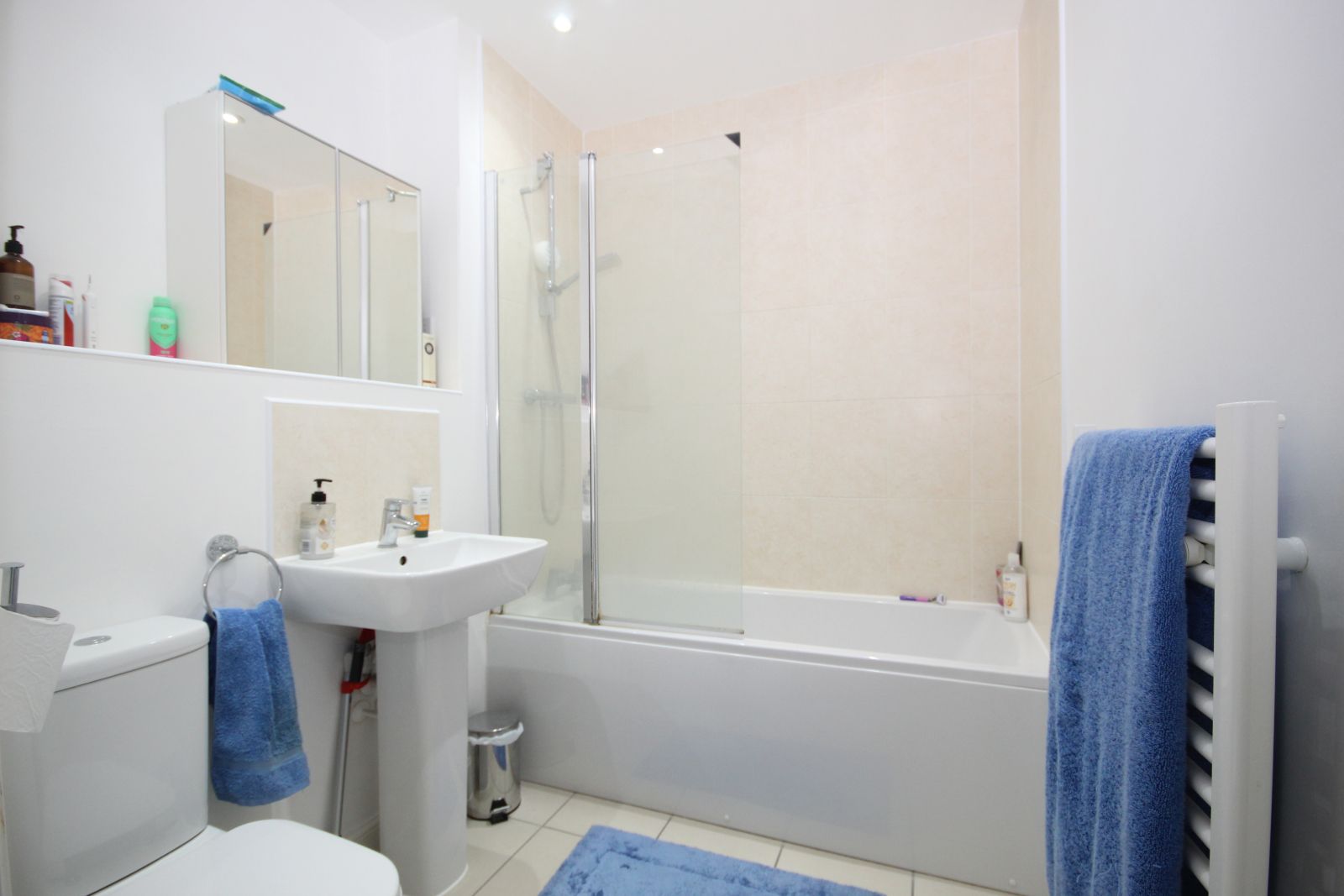 1 bed flat for sale in Albers Court, Ladysmith Road, Harrow, Middlesex