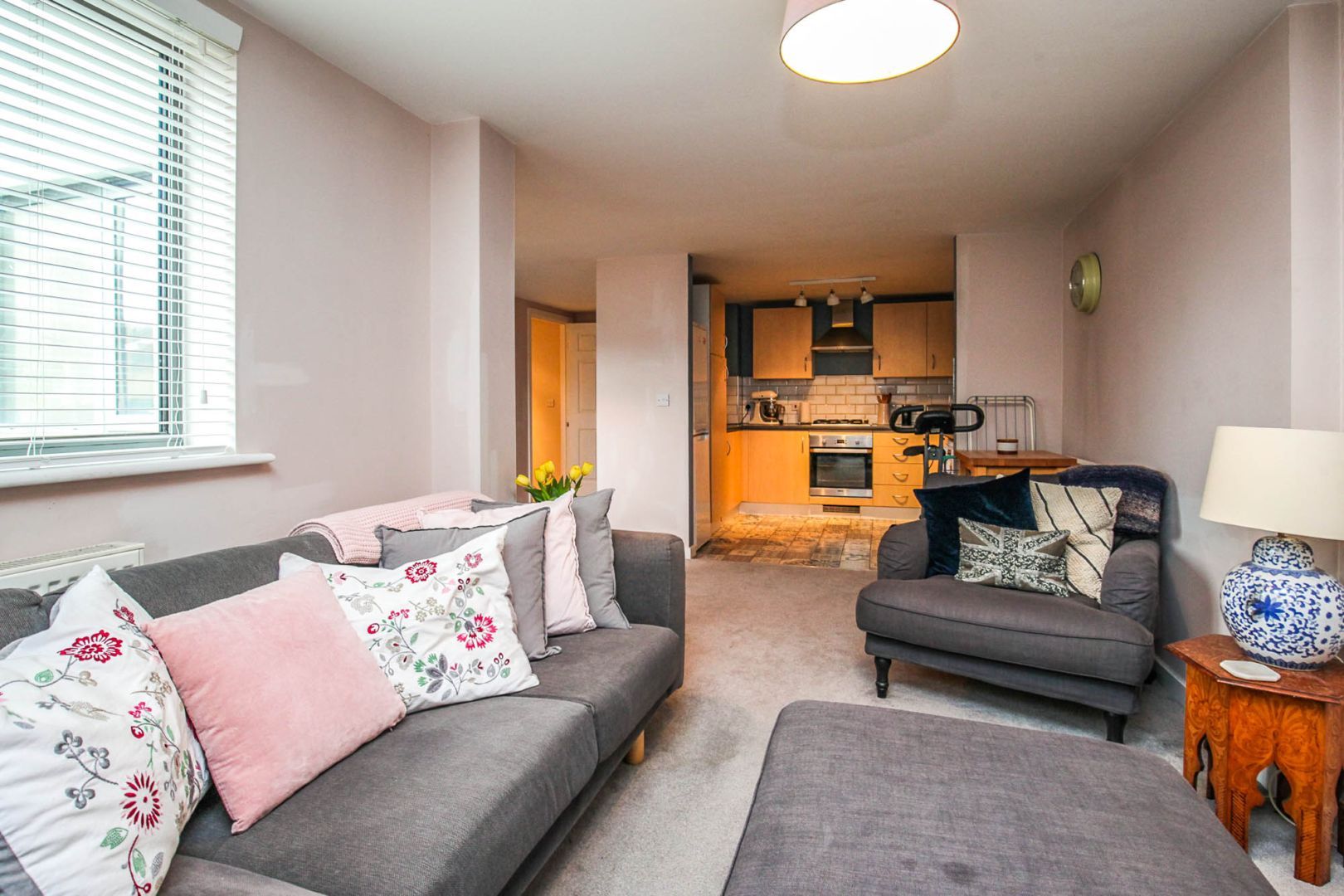 163A Peckham Rye, London SE15  