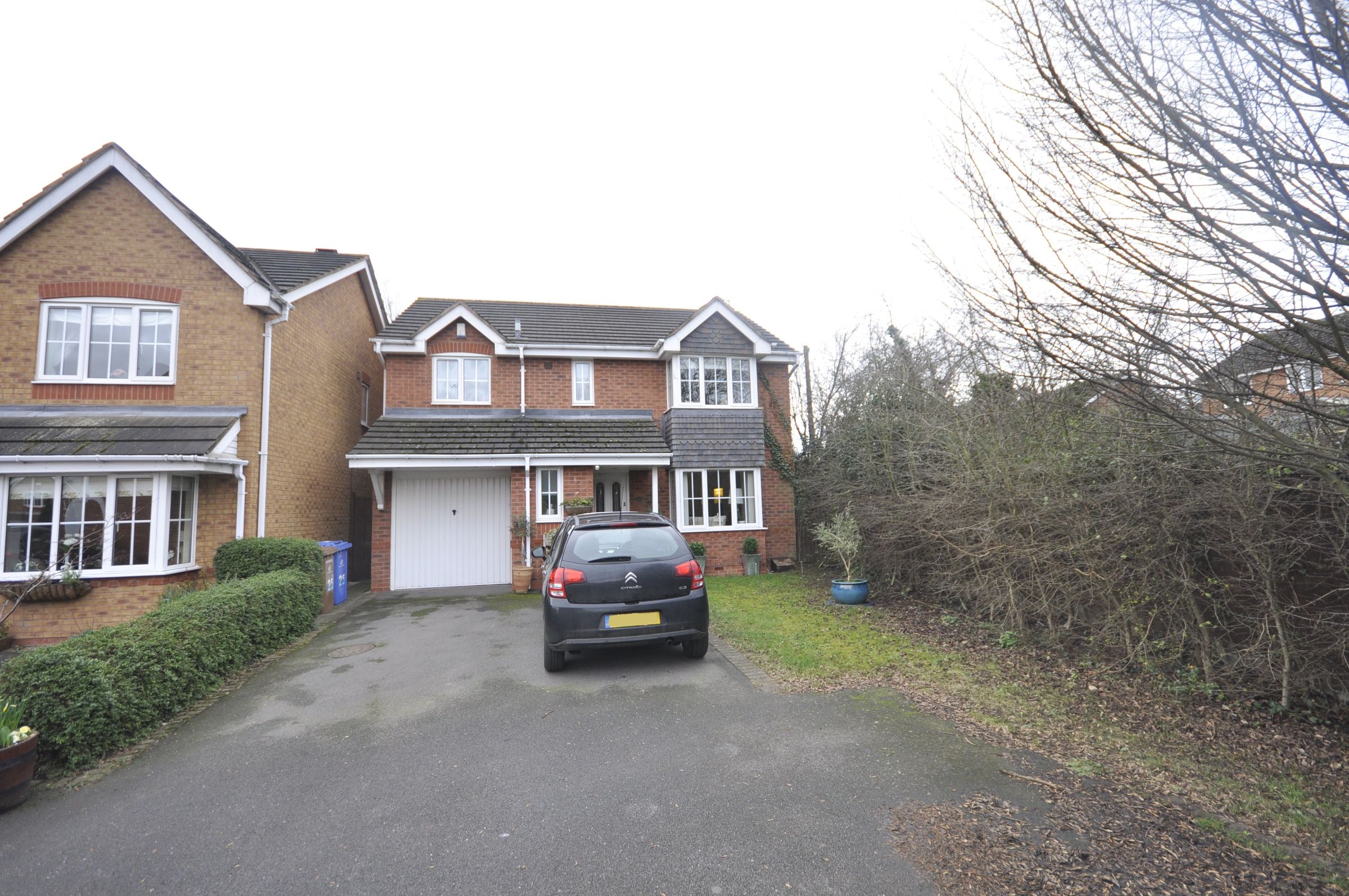 4 bed detached house to rent in Whitehaven Grove, Chellaston, Derby