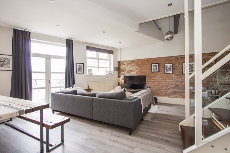 1 bed flat for sale in Hunter Lofts, Hunter Street, Cardiff CF10 Zoopla