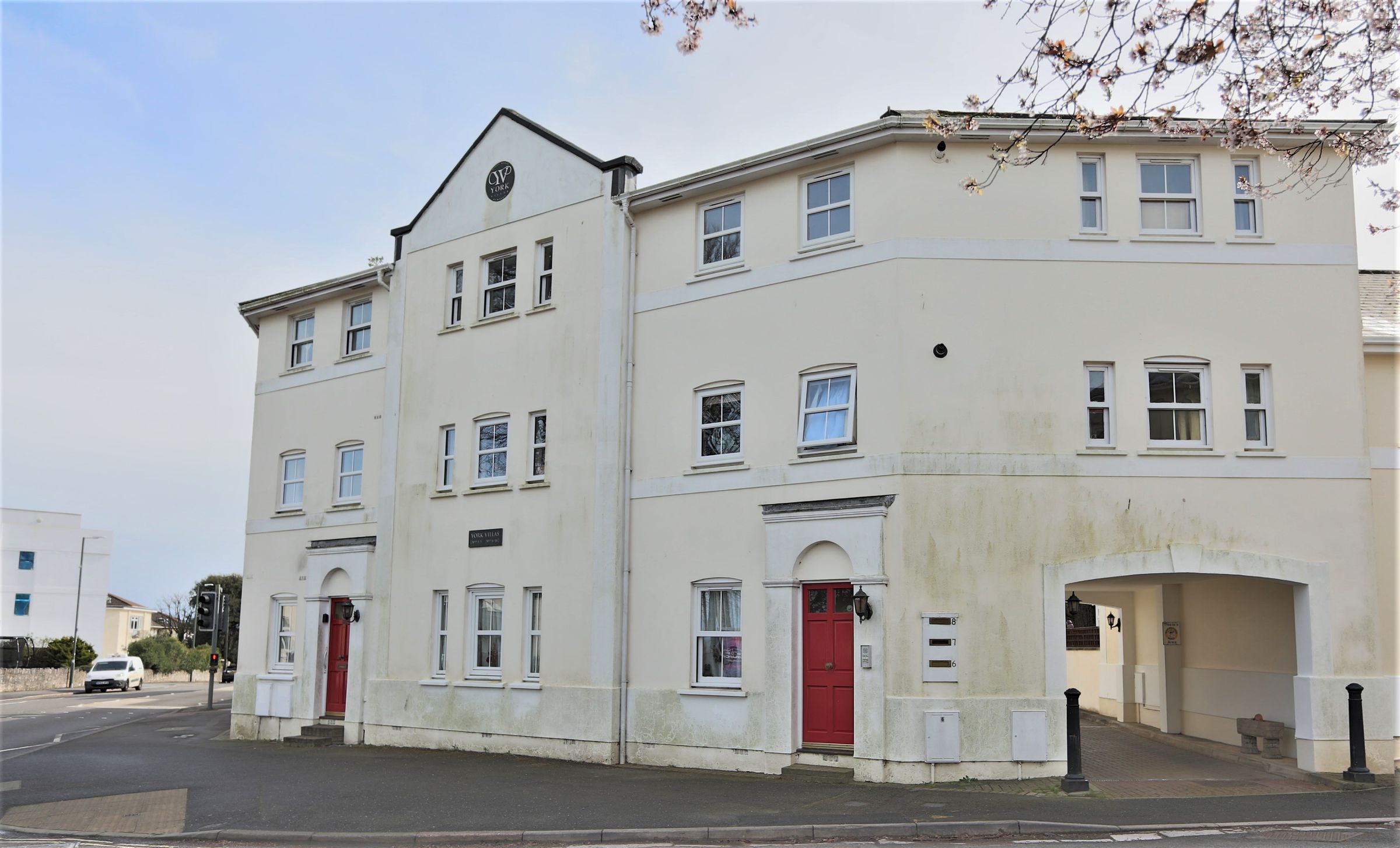2 bed to rent in York Road, Torquay TQ1 Zoopla