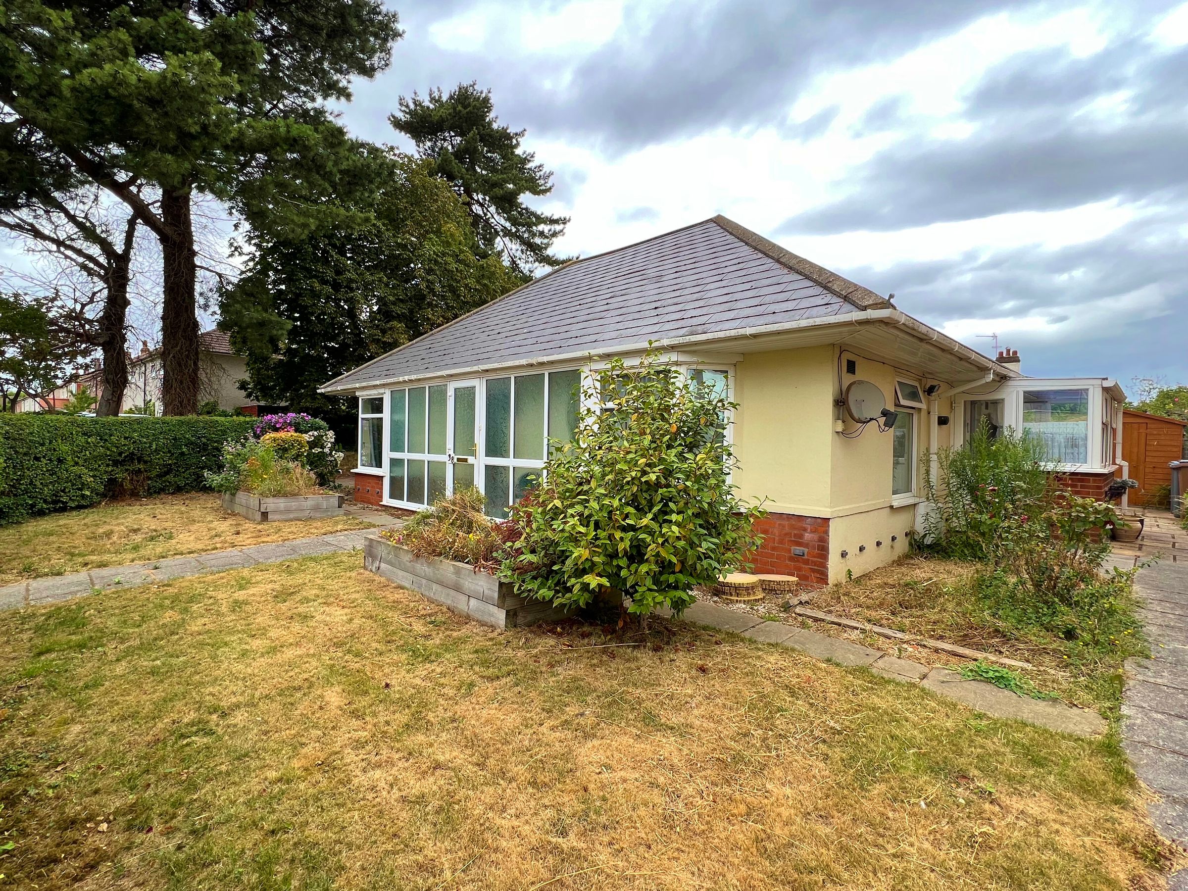 3 bed detached bungalow for sale in The Avenue, Trimley St. Mary