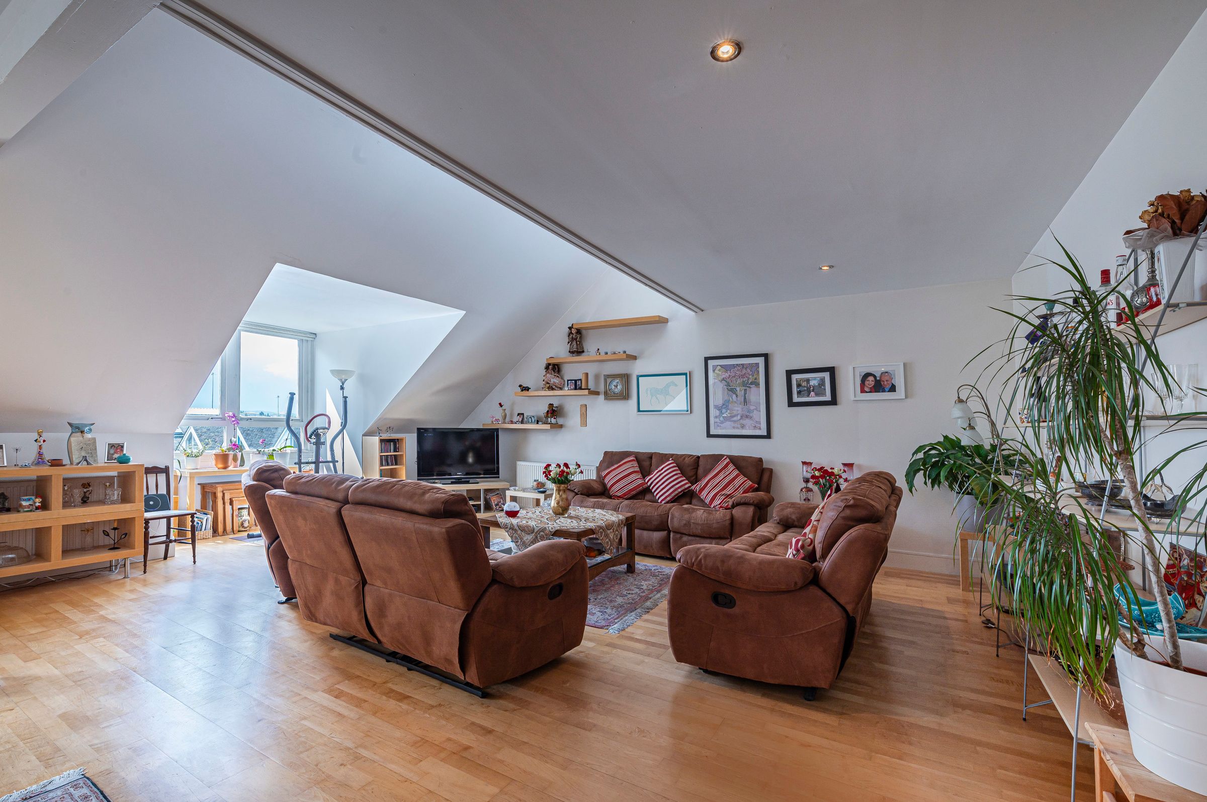 3 bed flat for sale in Flat 421 95, Morrison Street, Glasgow G5 Zoopla
