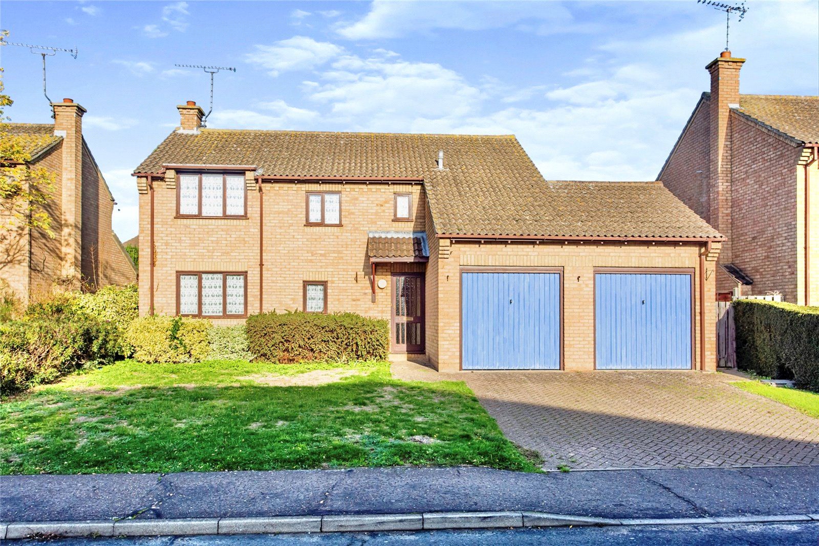 4 bed detached house for sale in Wedgwood Way, Rochford, Essex SS4 Zoopla