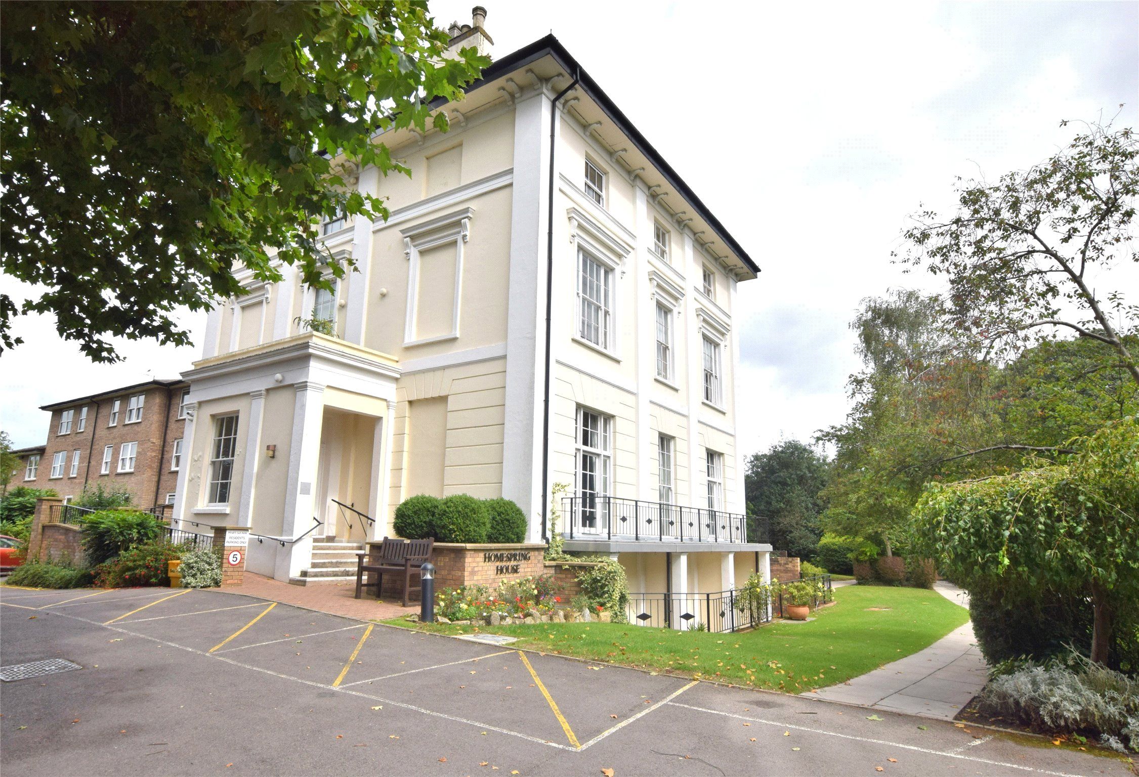 1 bed flat for sale in Pittville Circus Road, Cheltenham GL52 Zoopla