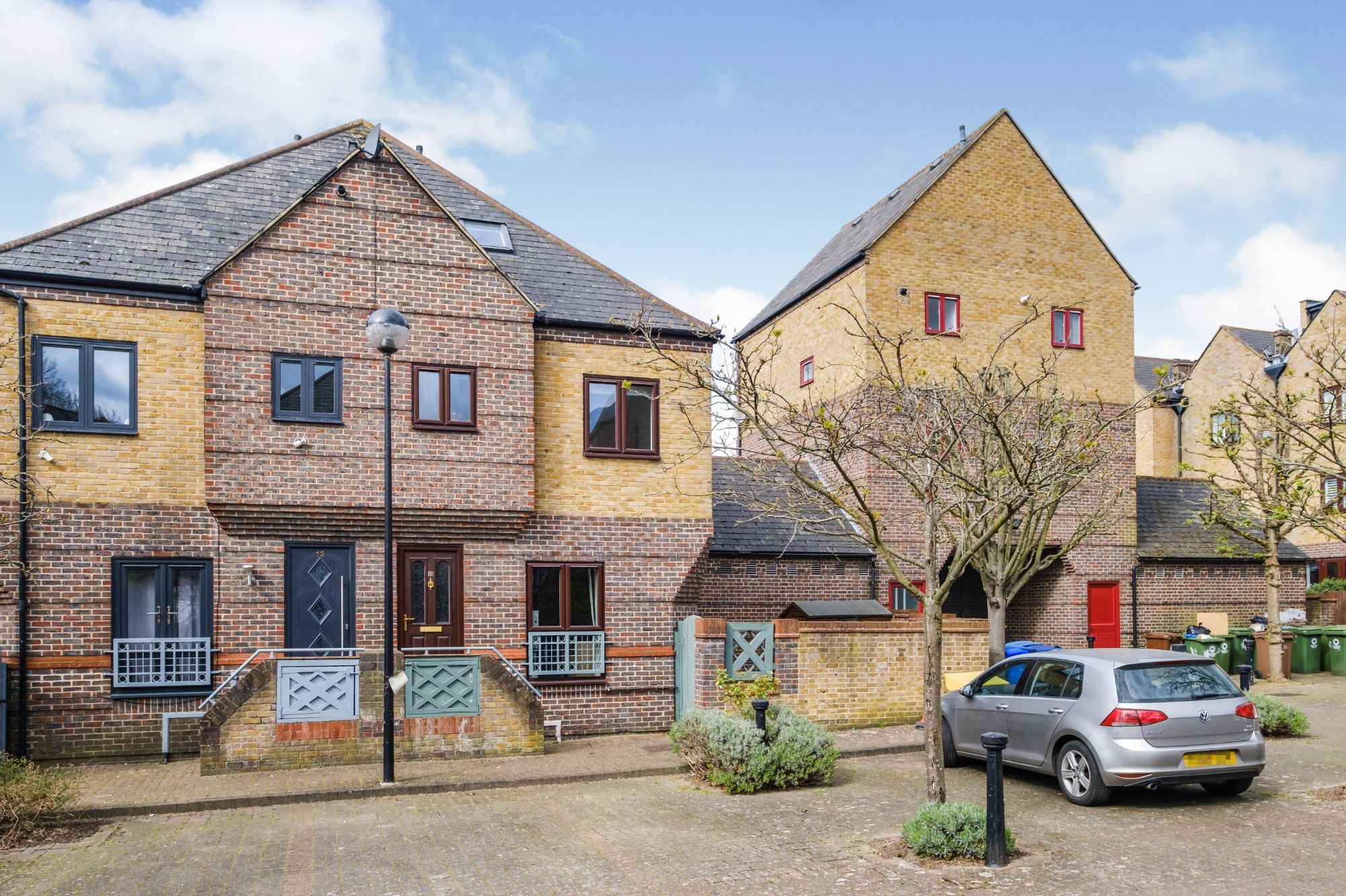 2 bed semidetached house for sale in Cunard Walk, London SE16 Zoopla