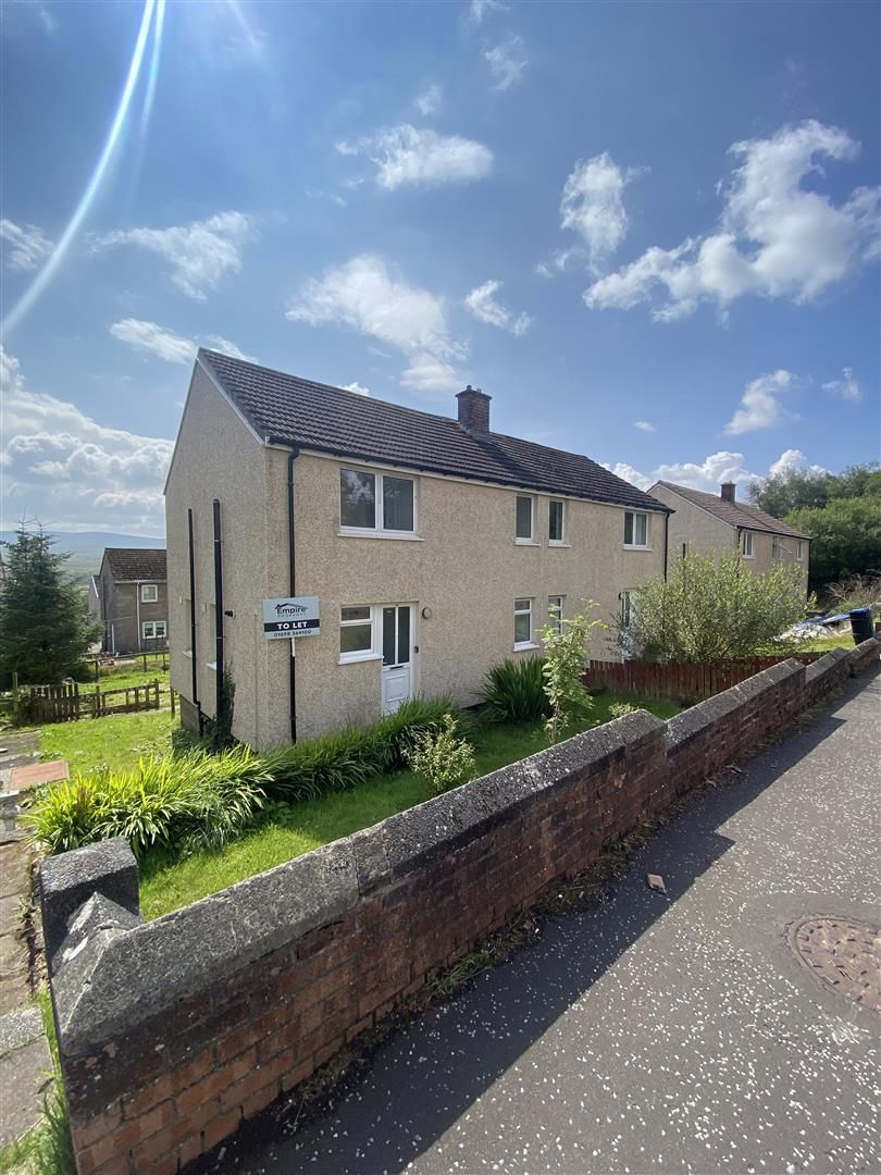 3 bed semidetached house to rent in Hareshaw Crescent, Muirkirk