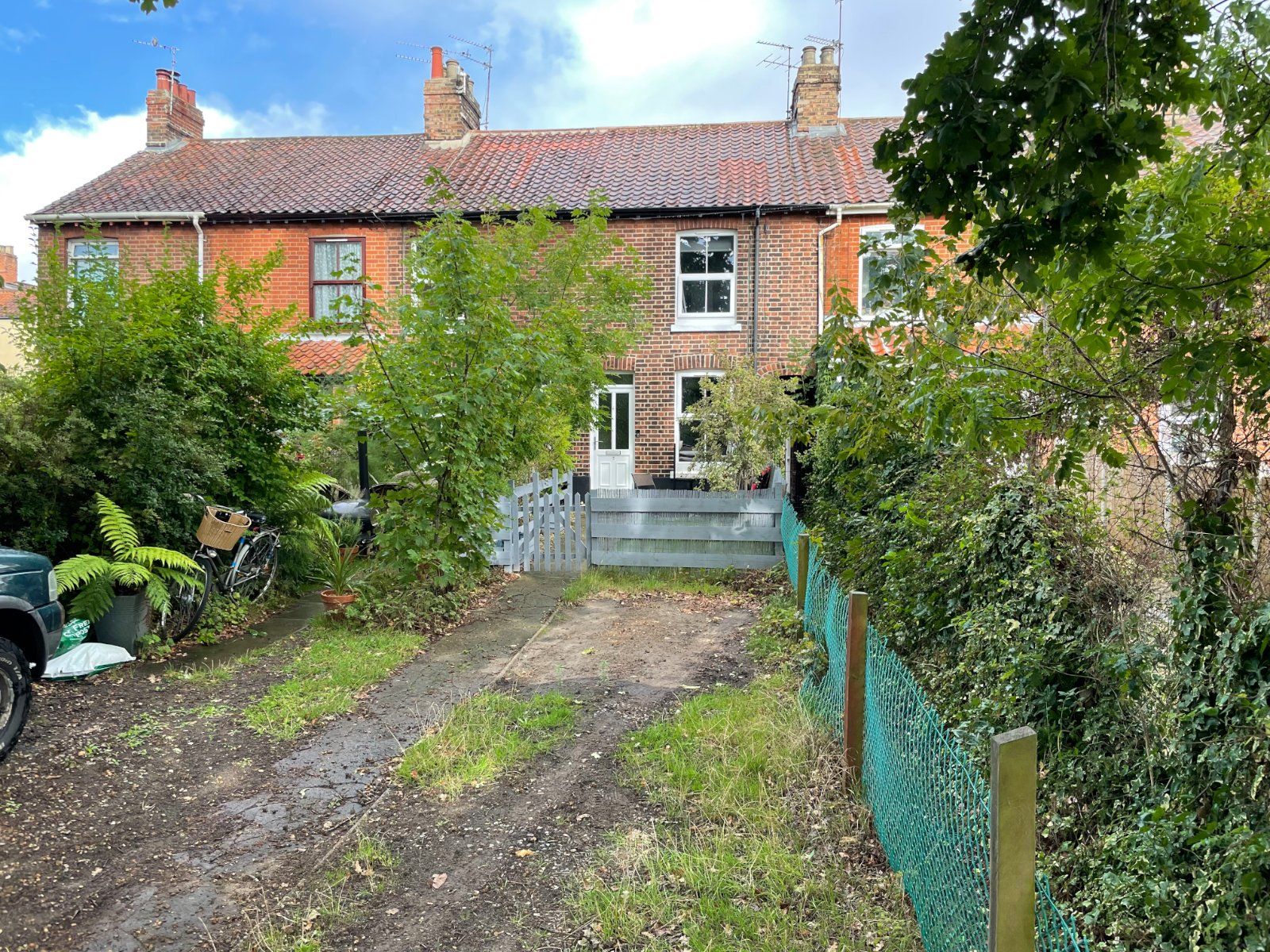 2 bed terraced house for sale in Cremorne Lane, Norwich, Norfolk NR1