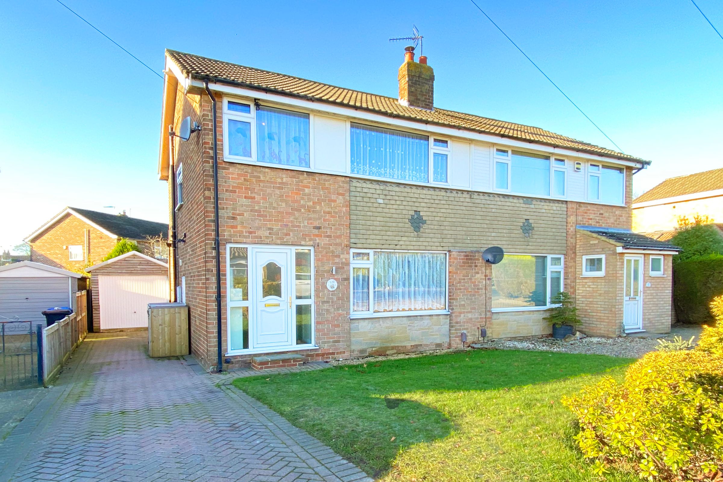 3 bed semidetached house to rent in Beckwith Road, Harrogate HG2 Zoopla