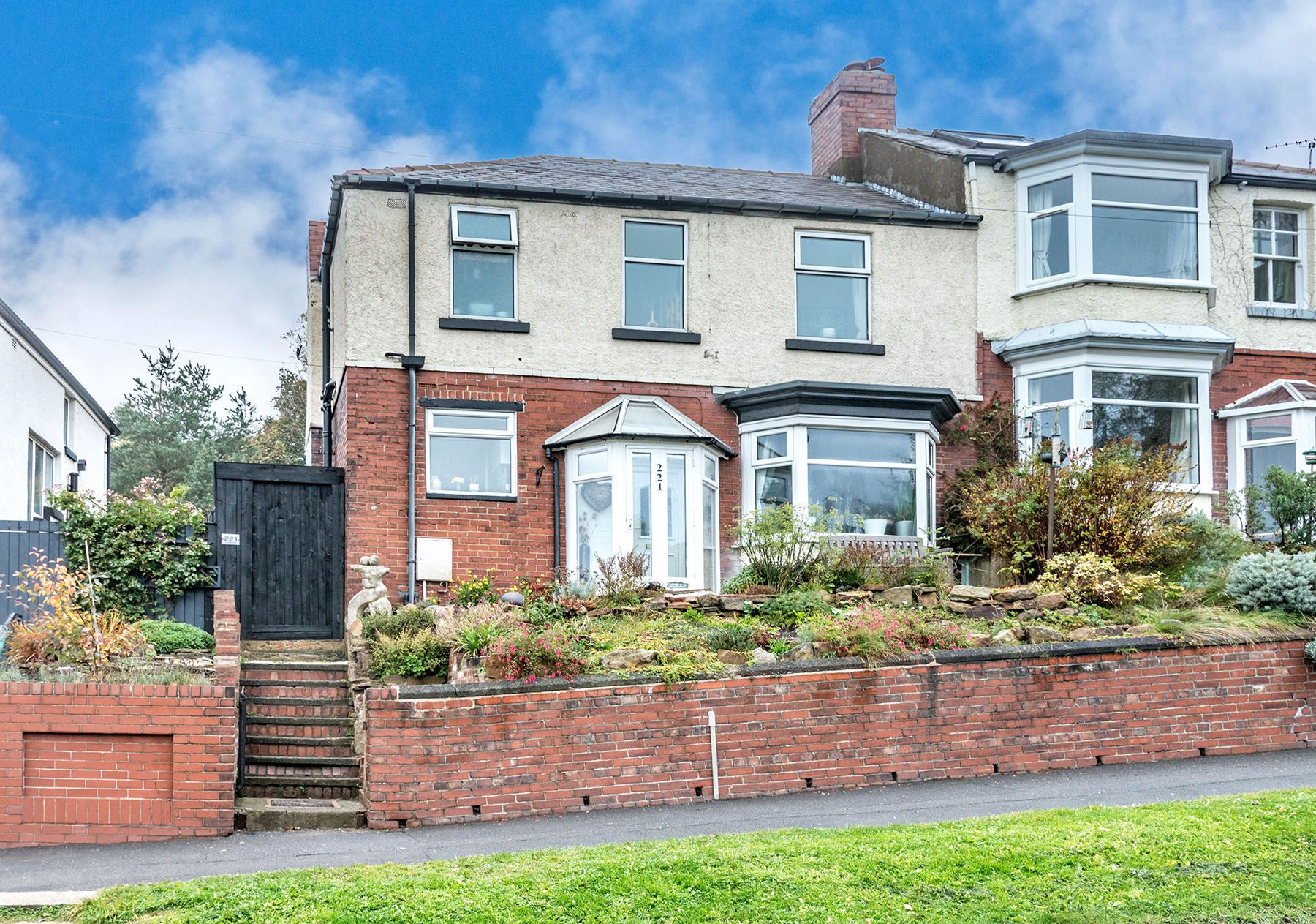 3 bed semidetached house for sale in Highcliffe Road S11 Zoopla