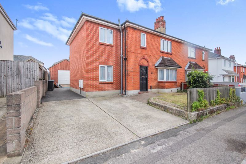 7 bed semidetached house to rent in Ripon Road, Winton, Bournemouth